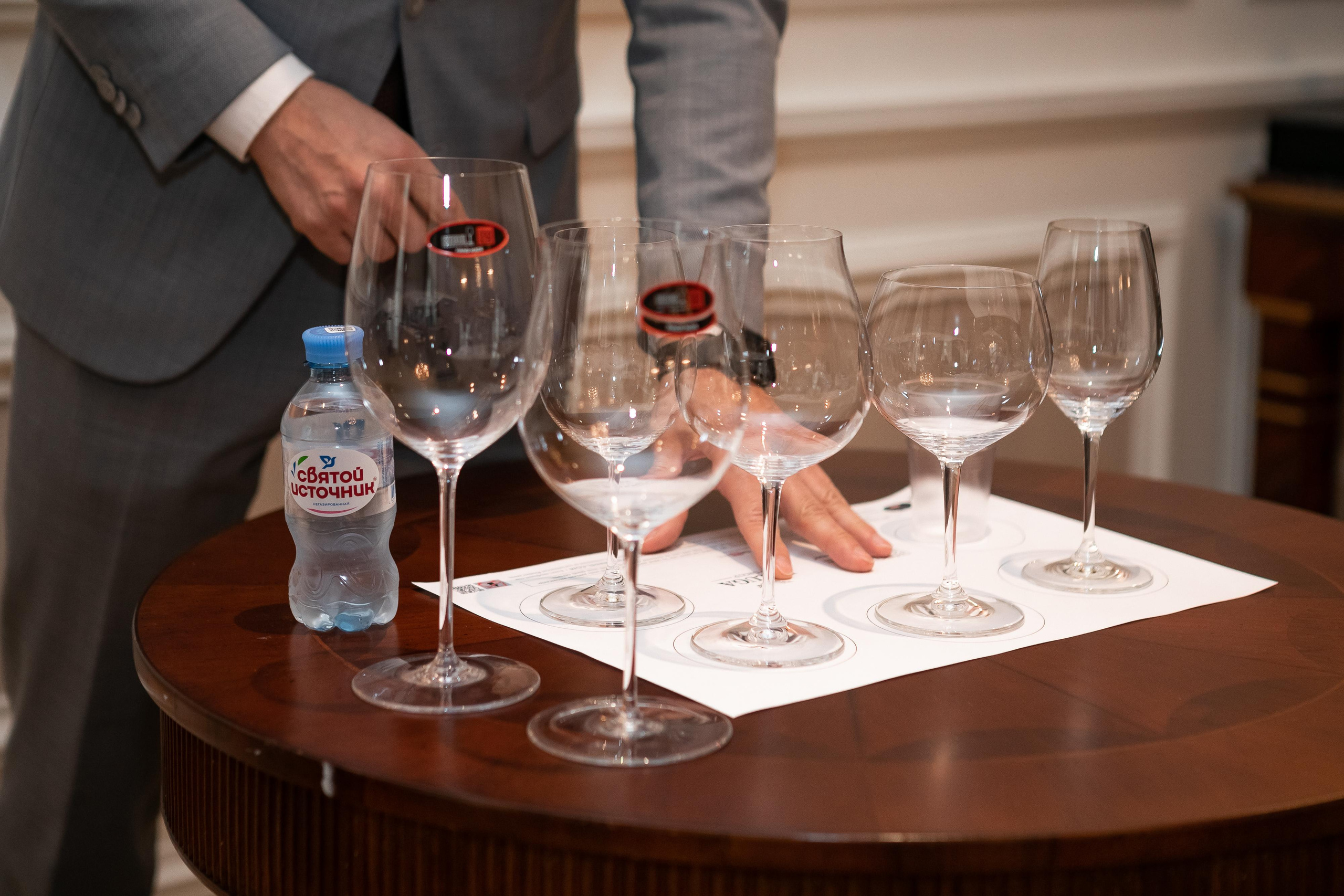 Репортажная фотосъемка дня рождения в ресторане, на теплоходе. Семейный и свадебный фотограф в Санкт-Петербурге Таша Семёнова