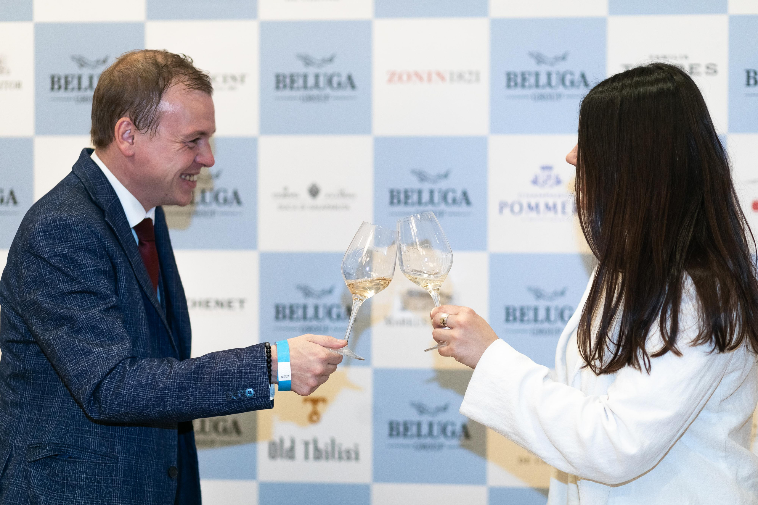 Репортажная фотосъемка дня рождения в ресторане, на теплоходе. Семейный и свадебный фотограф в Санкт-Петербурге Таша Семёнова