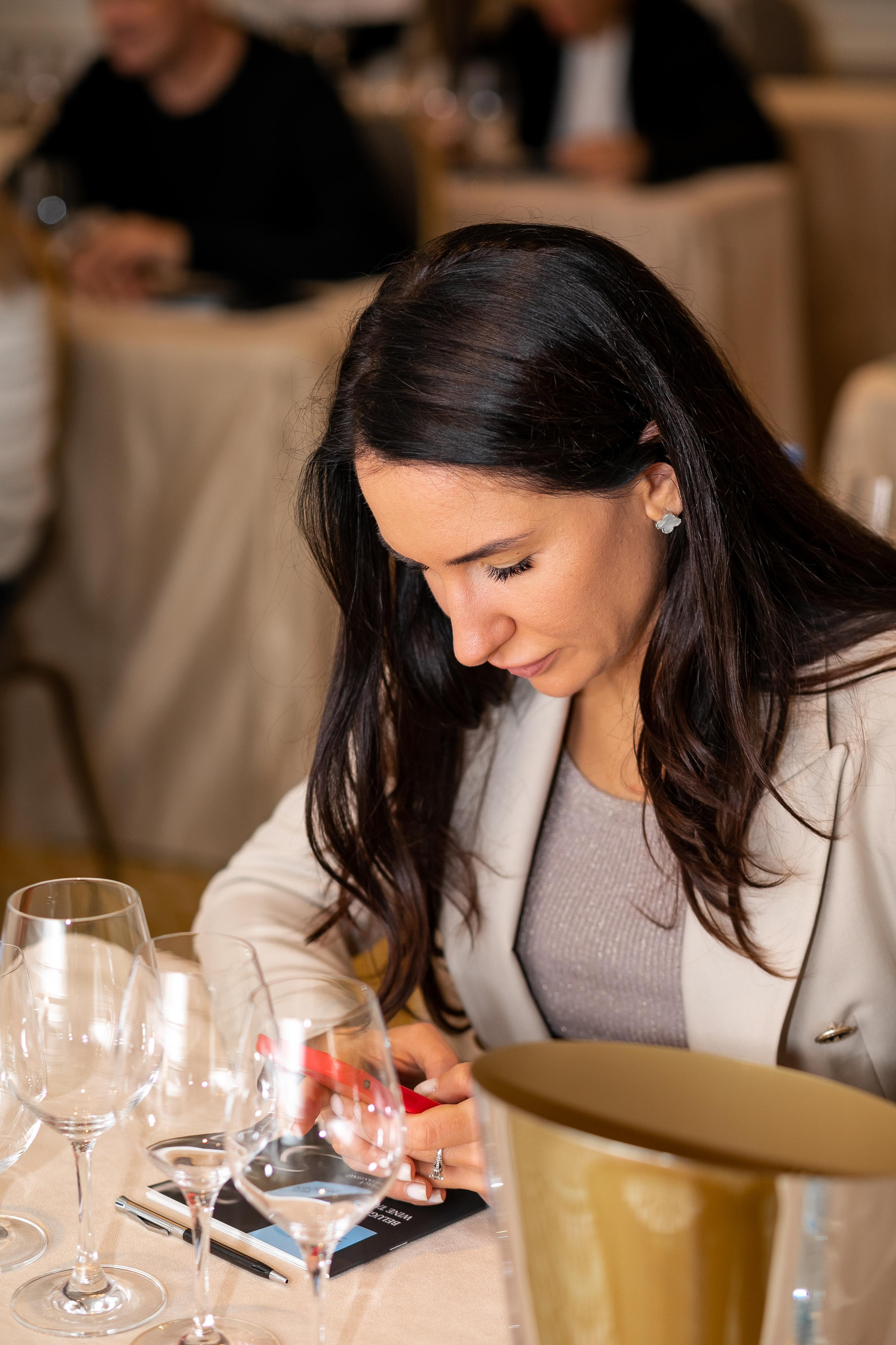 Репортажная фотосъемка дня рождения в ресторане, на теплоходе. Семейный и свадебный фотограф в Санкт-Петербурге Таша Семёнова