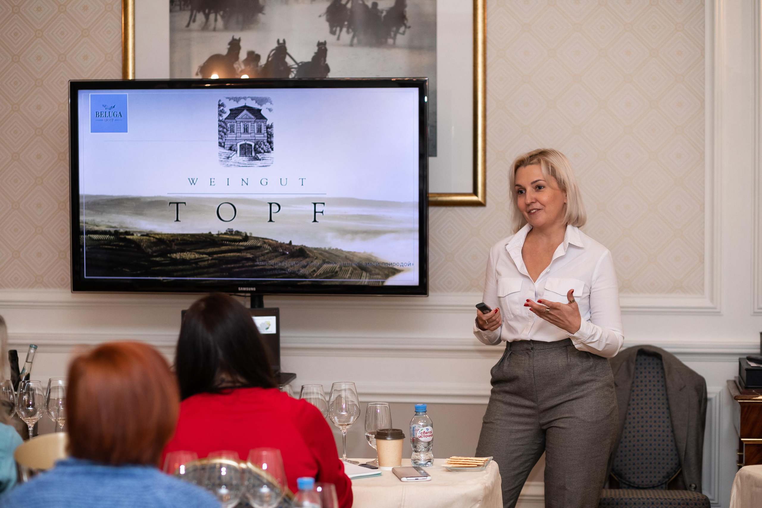 Репортажная фотосъемка дня рождения в ресторане, на теплоходе. Семейный и свадебный фотограф в Санкт-Петербурге Таша Семёнова