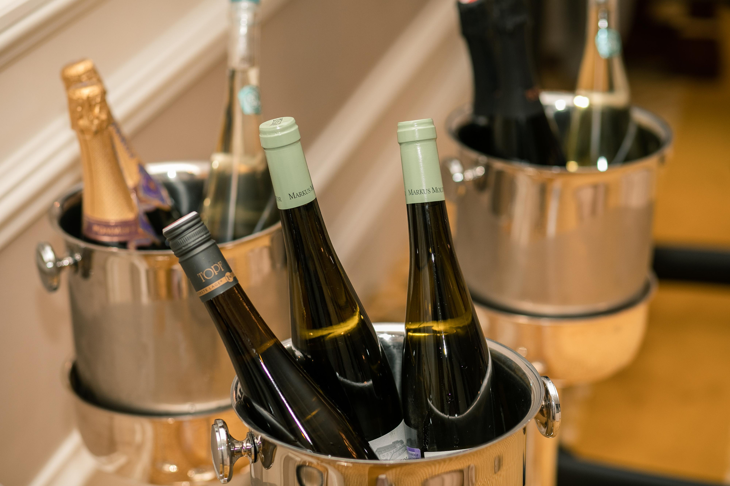 Репортажная фотосъемка дня рождения в ресторане, на теплоходе. Семейный и свадебный фотограф в Санкт-Петербурге Таша Семёнова