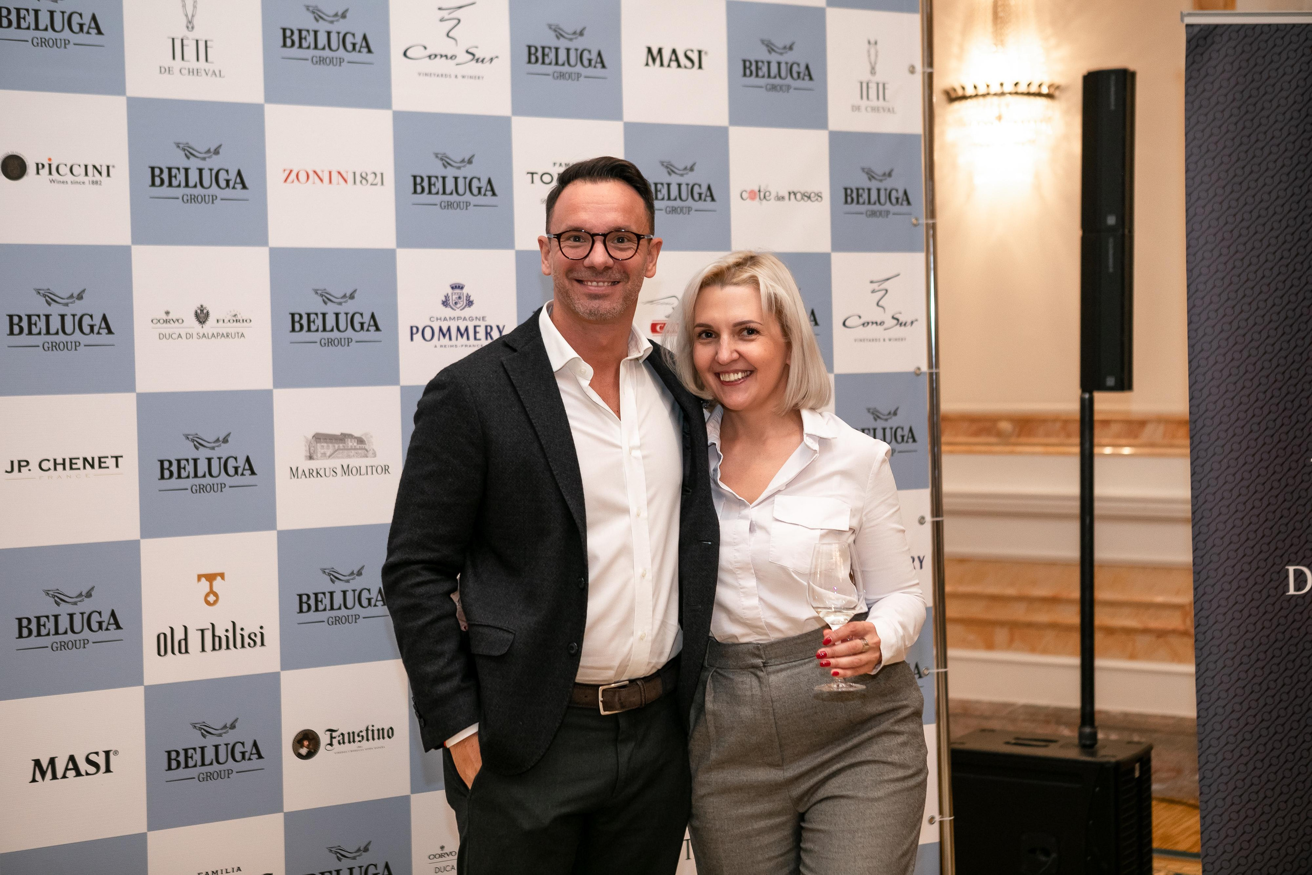 Репортажная фотосъемка дня рождения в ресторане, на теплоходе. Семейный и свадебный фотограф в Санкт-Петербурге Таша Семёнова