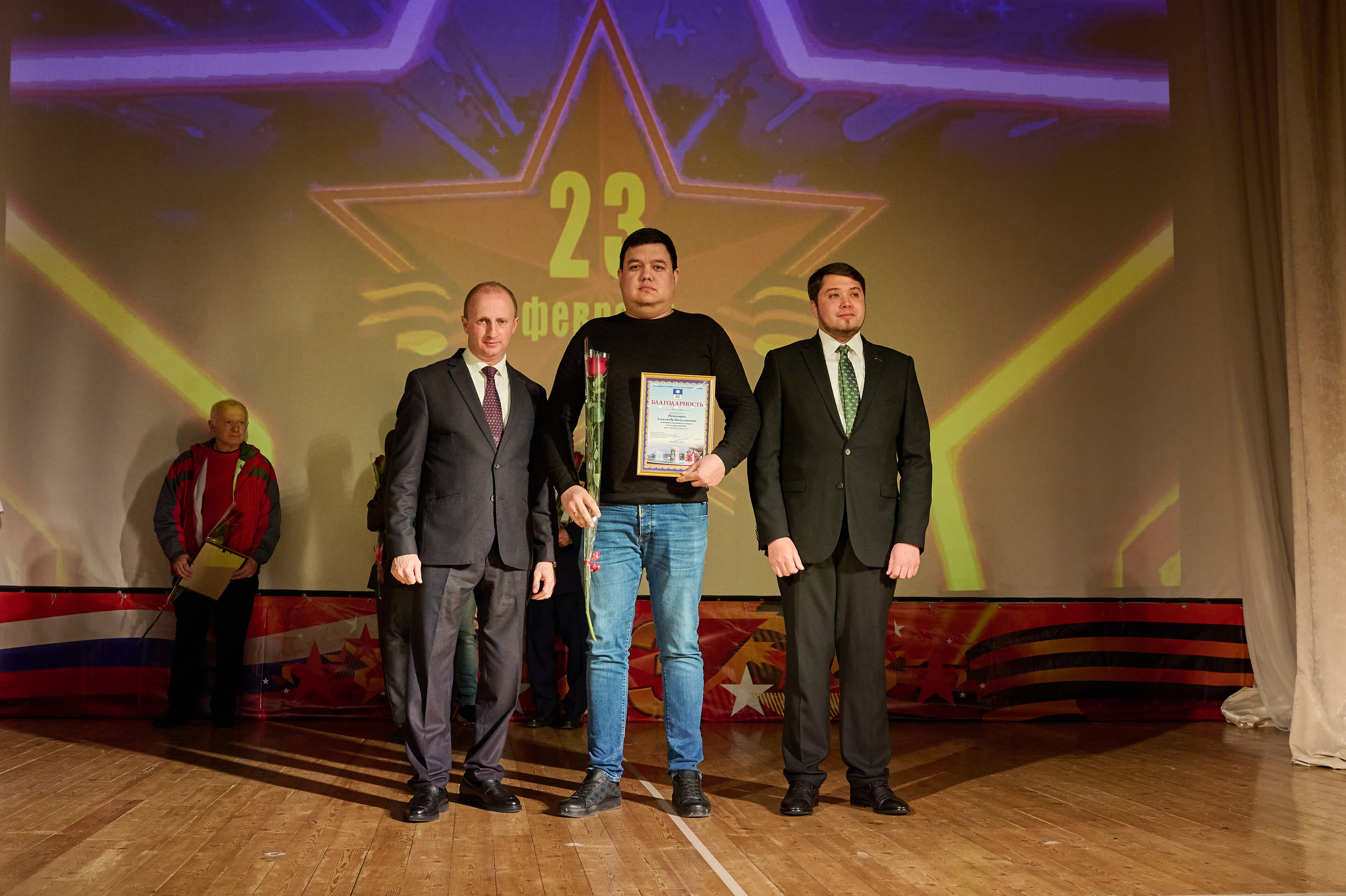 Кабардинка 23 февраля. Жизнь курорта Кабардинка в фотографиях