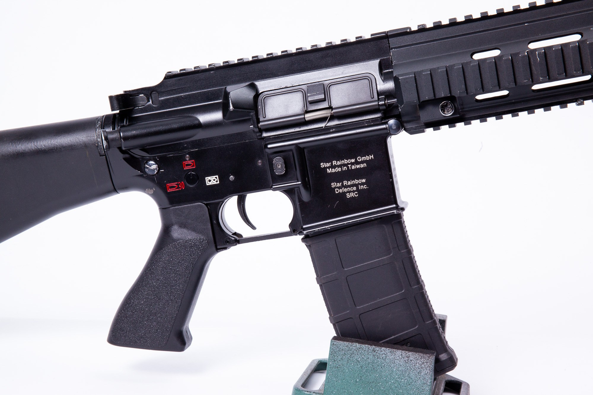 Страйкбольный автомат HK416 в тюнинге. Страйкбольная мастерская Бигич Воркшоп