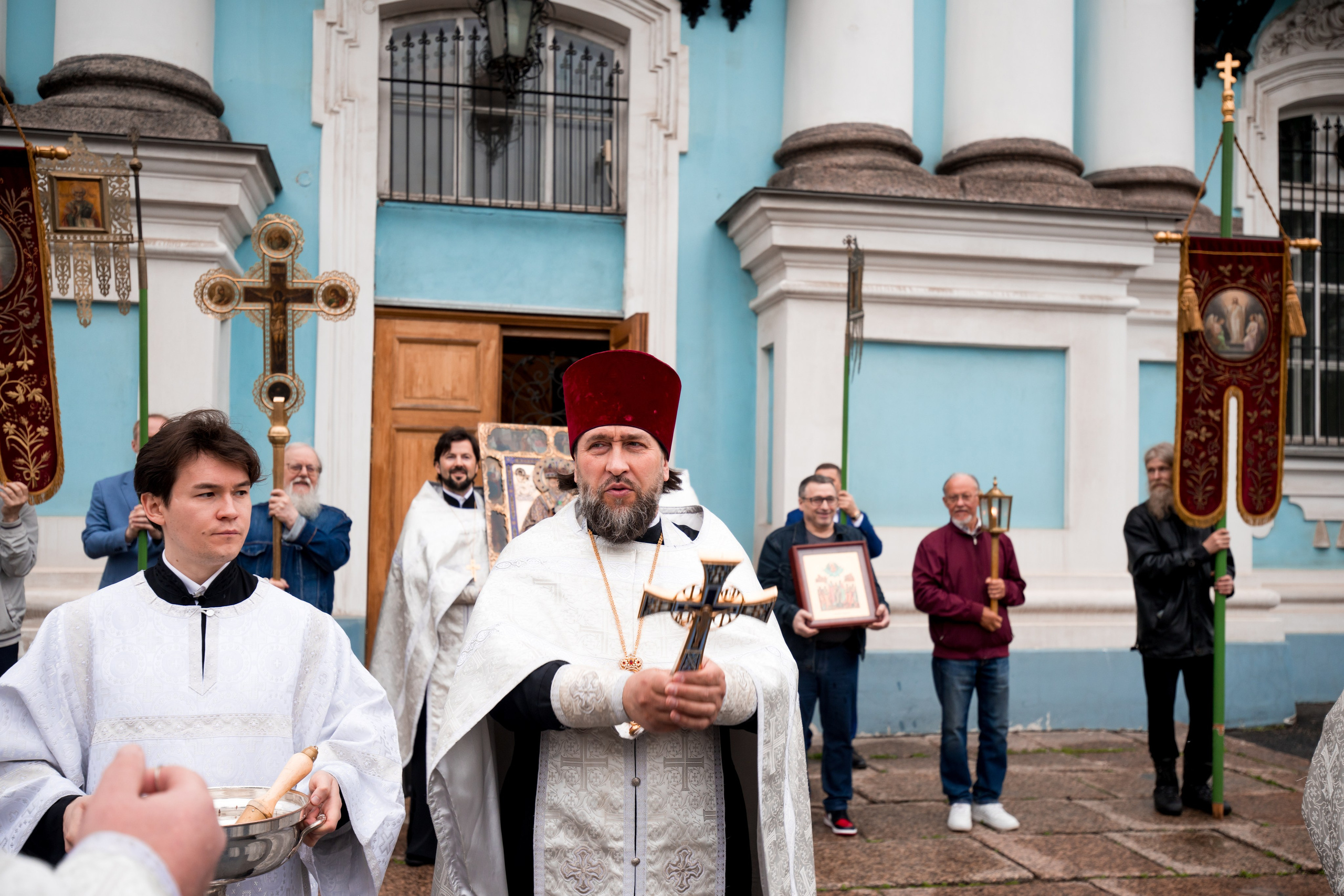 ПЯТНИЦА 6-Й СЕДМИЦЫ ПО ПАСХЕ. ПОПРАЗДНСТВО ВОЗНЕСЕНИЯ. ПЕРЕНЕСЕНИЕ МОЩЕЙ СВЯТИТЕЛЯ И ЧУДОТВОРЦА НИКОЛАЯ ИЗ МИР ЛИКИЙСКИХ В БАР. НИКОЛО-БОГОЯВЛЕНСКИЙ МОРСКОЙ СОБОР