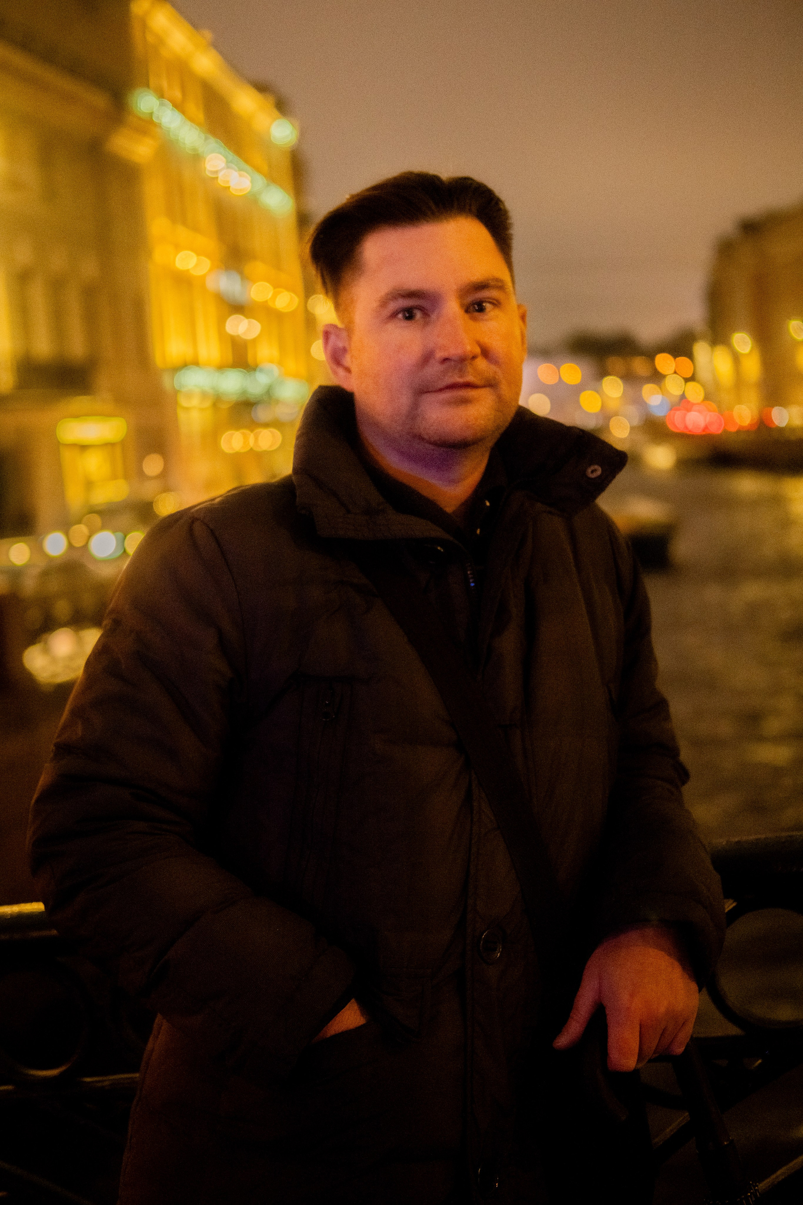 Вечерняя мужская фотосессия в центре Санкт-Петербурга. Свадебный фотограф СПб: Александр Шведов. Фотограф СПб Александр Шведов: Свадьбы, фотопрогулки, портфолио, фотопроекты