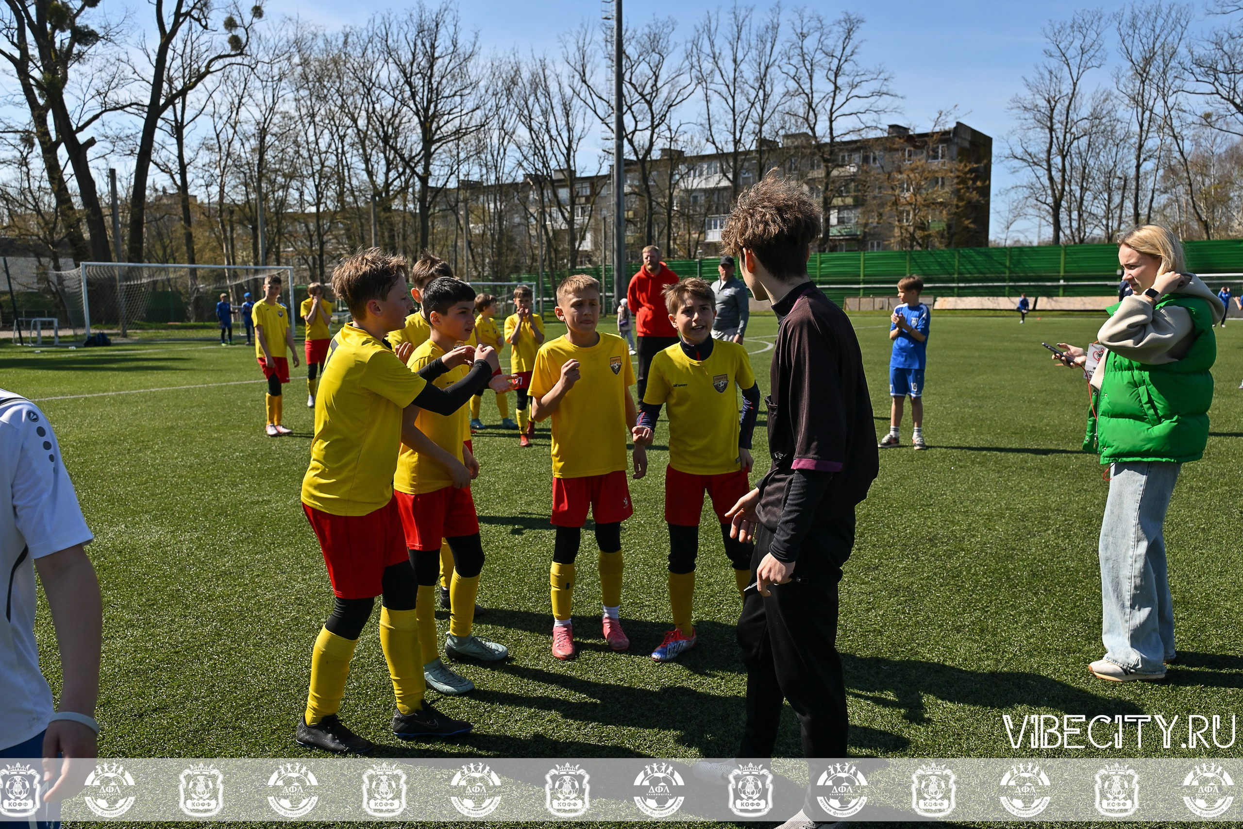 XIX Всероссийского футбольного турнира Локобол 2025 РЖД. VIBECITY.RU Вайб Сити Ру Фоторепортажи Фотоотчеты Калининград