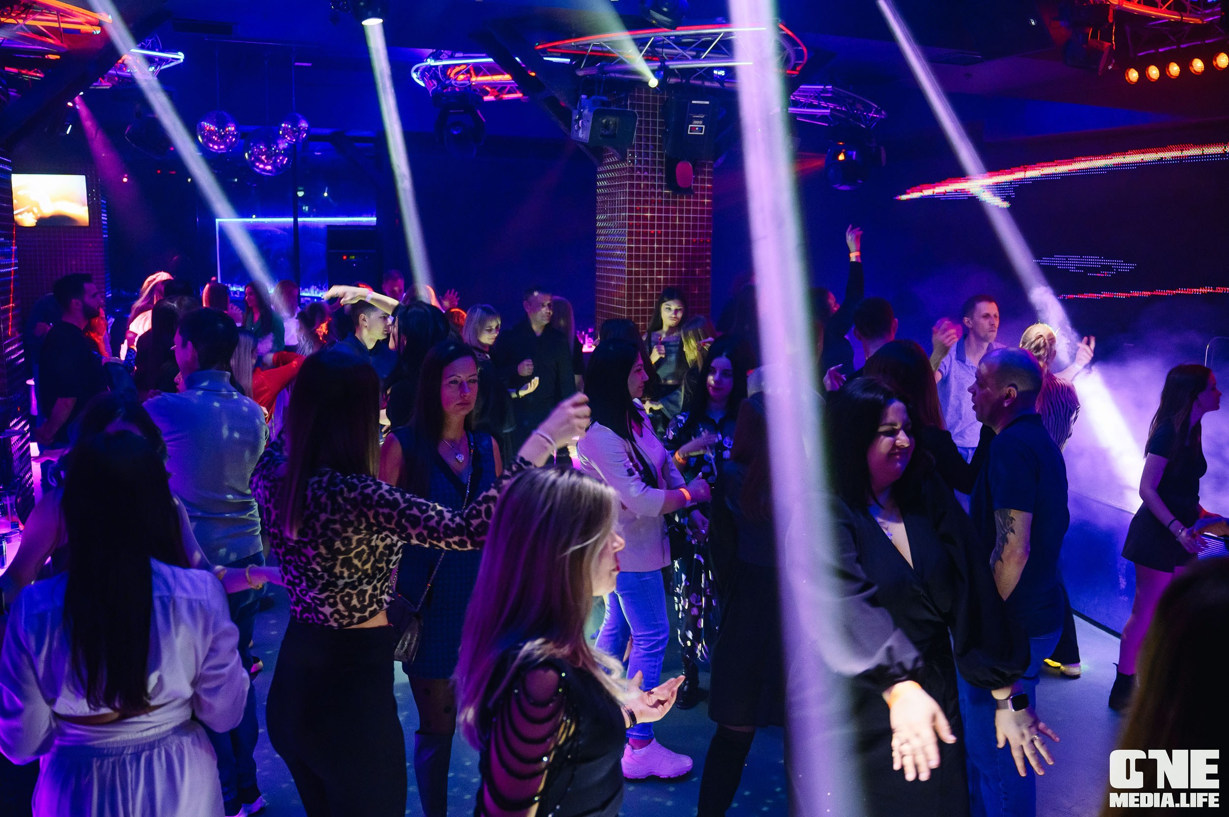 Фотоотчет из РК Планета. One Media Life: фоторепортажи, фотоотчеты с мероприятий и заведений