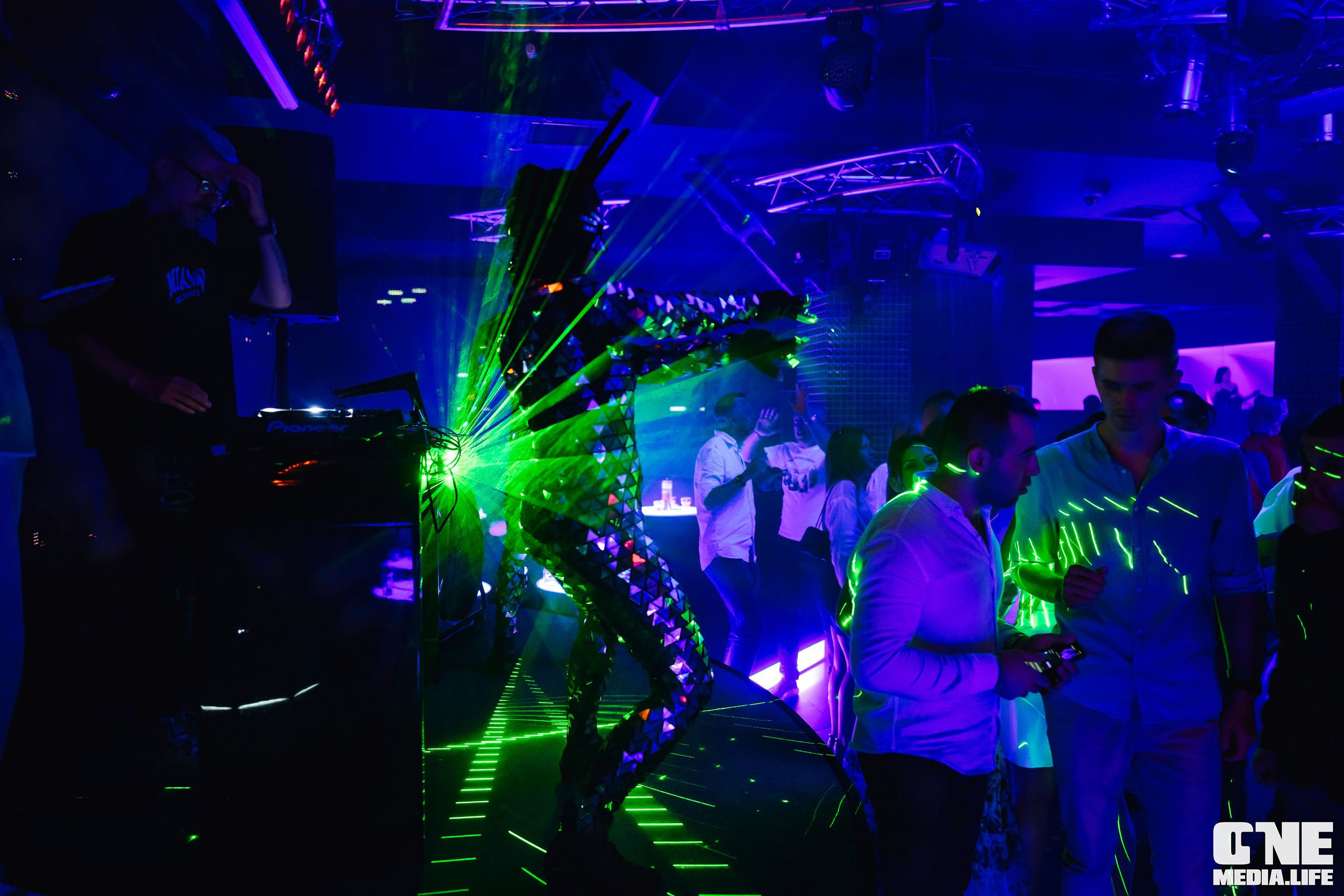 Фоторепортаж из РК Планета. One Media Life: фоторепортажи, фотоотчеты с мероприятий и заведений