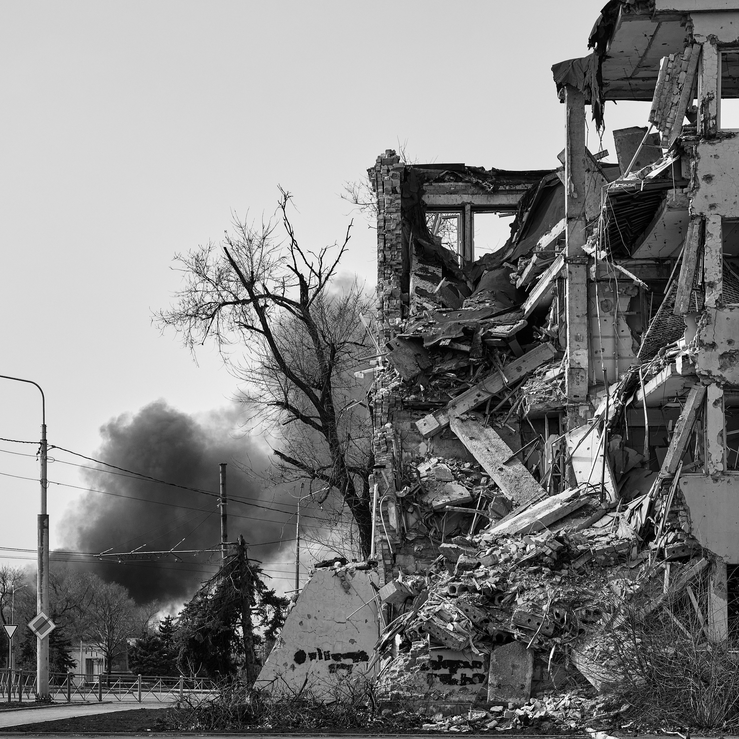 Артур Емельянов — Военный фотограф