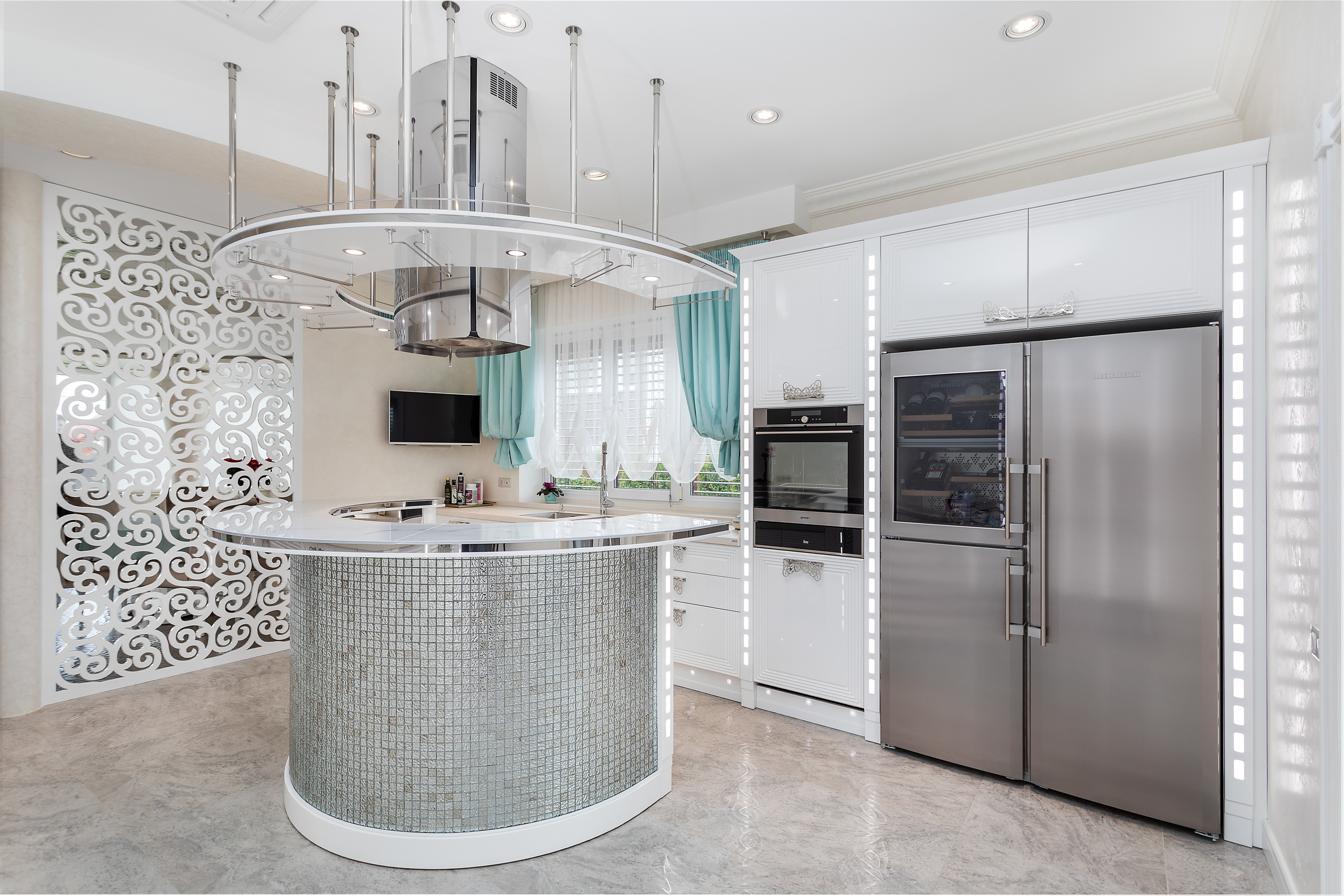 Съемка интерьеров кухонь. Максим Бондарев, коммерческий фотограф для бизнеса | Курск