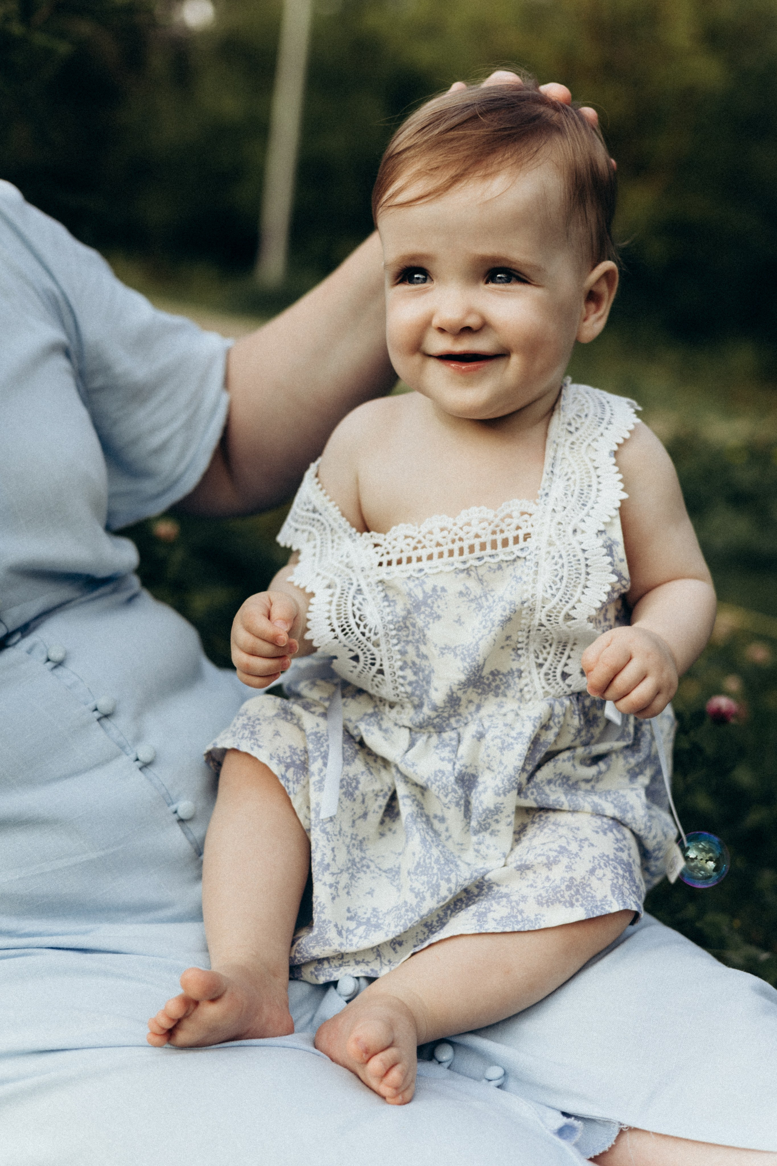 Семейная фотосессия на годик ребенка