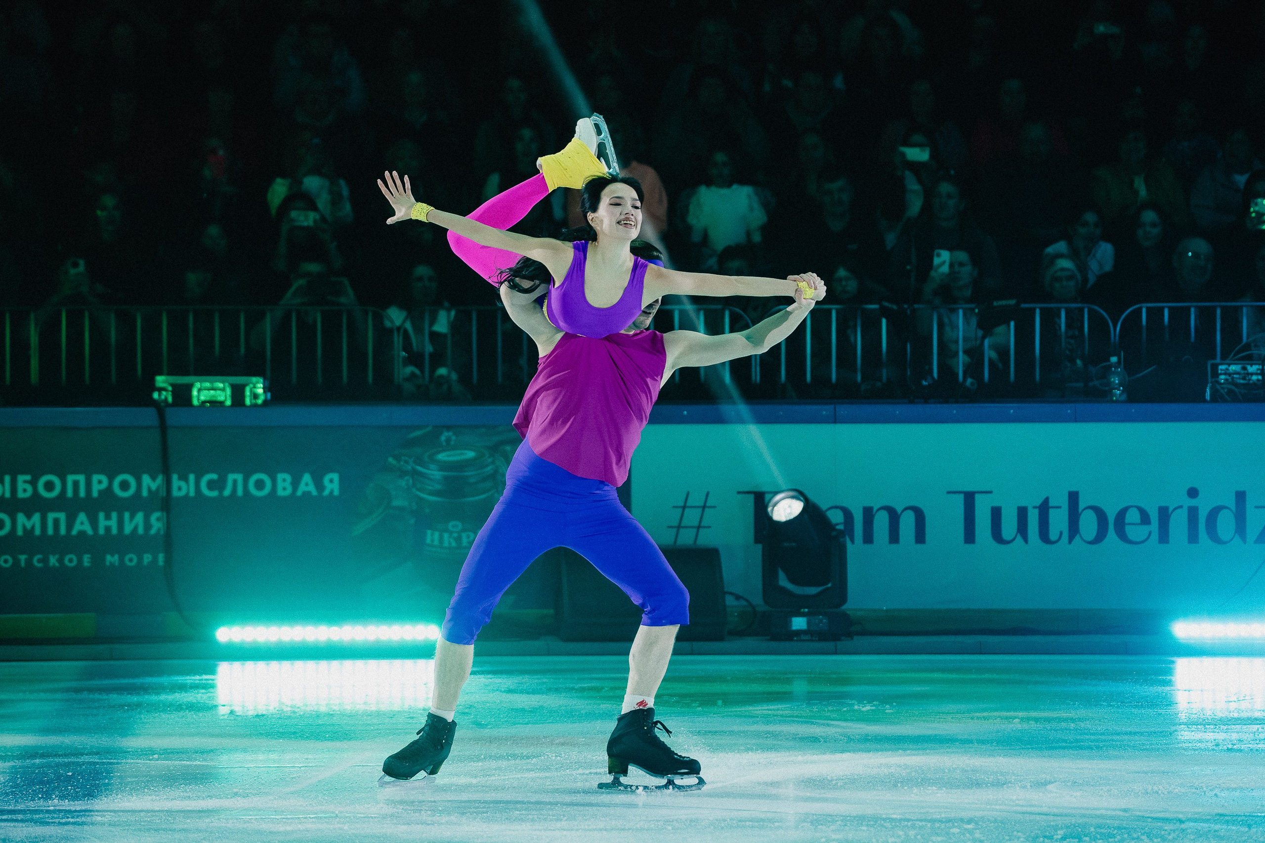 Шоу Этери Тутберидзе в Новосибирске. Воробьева Ксения — Спортивный и танцевальный фотограф Новосибирск