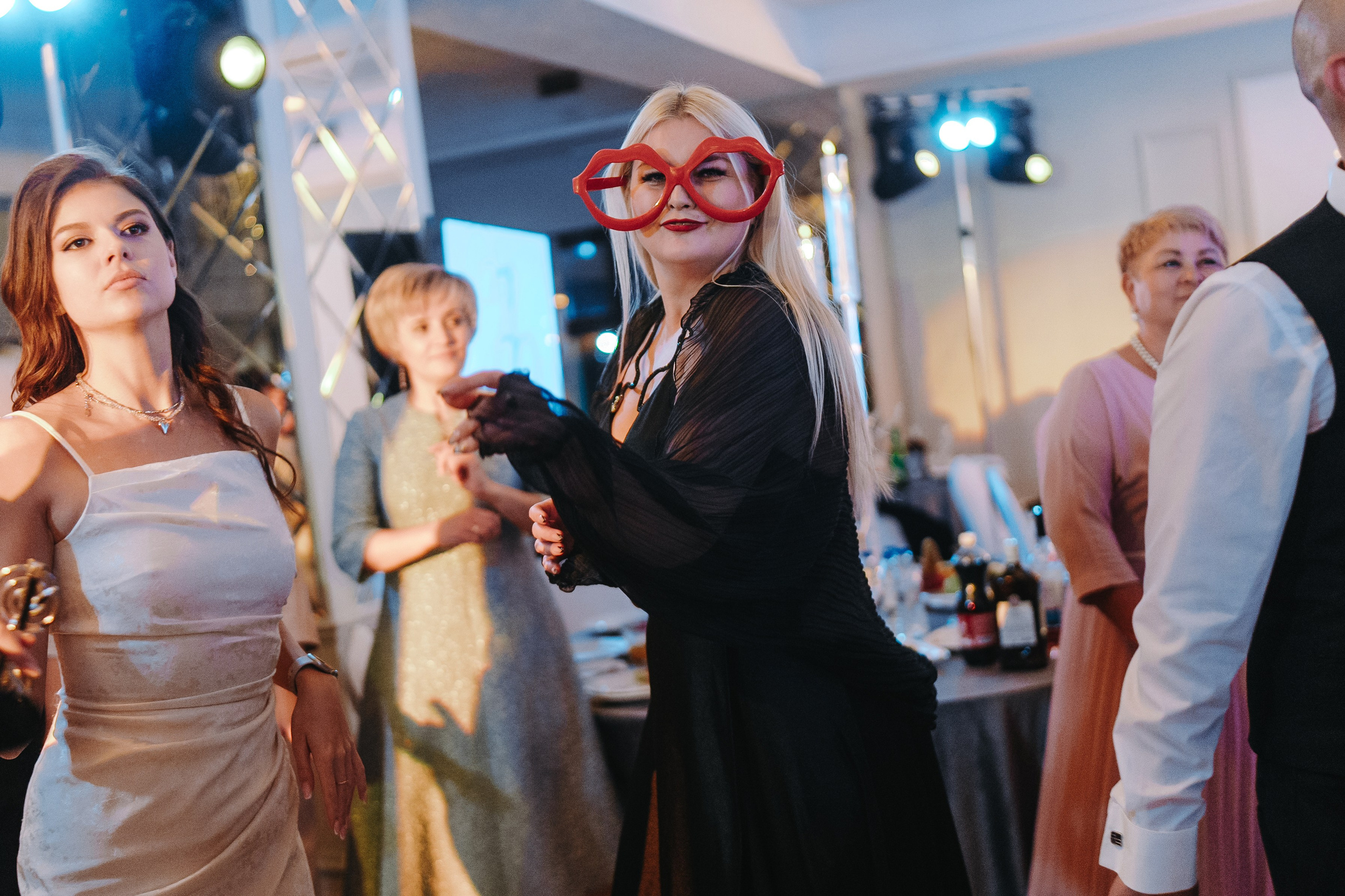 СВАДЕБНЫЙ ФОТОГРАФ УФА, ВЫСОТА 22, ОЛЕГ МАКСИМЕНКО