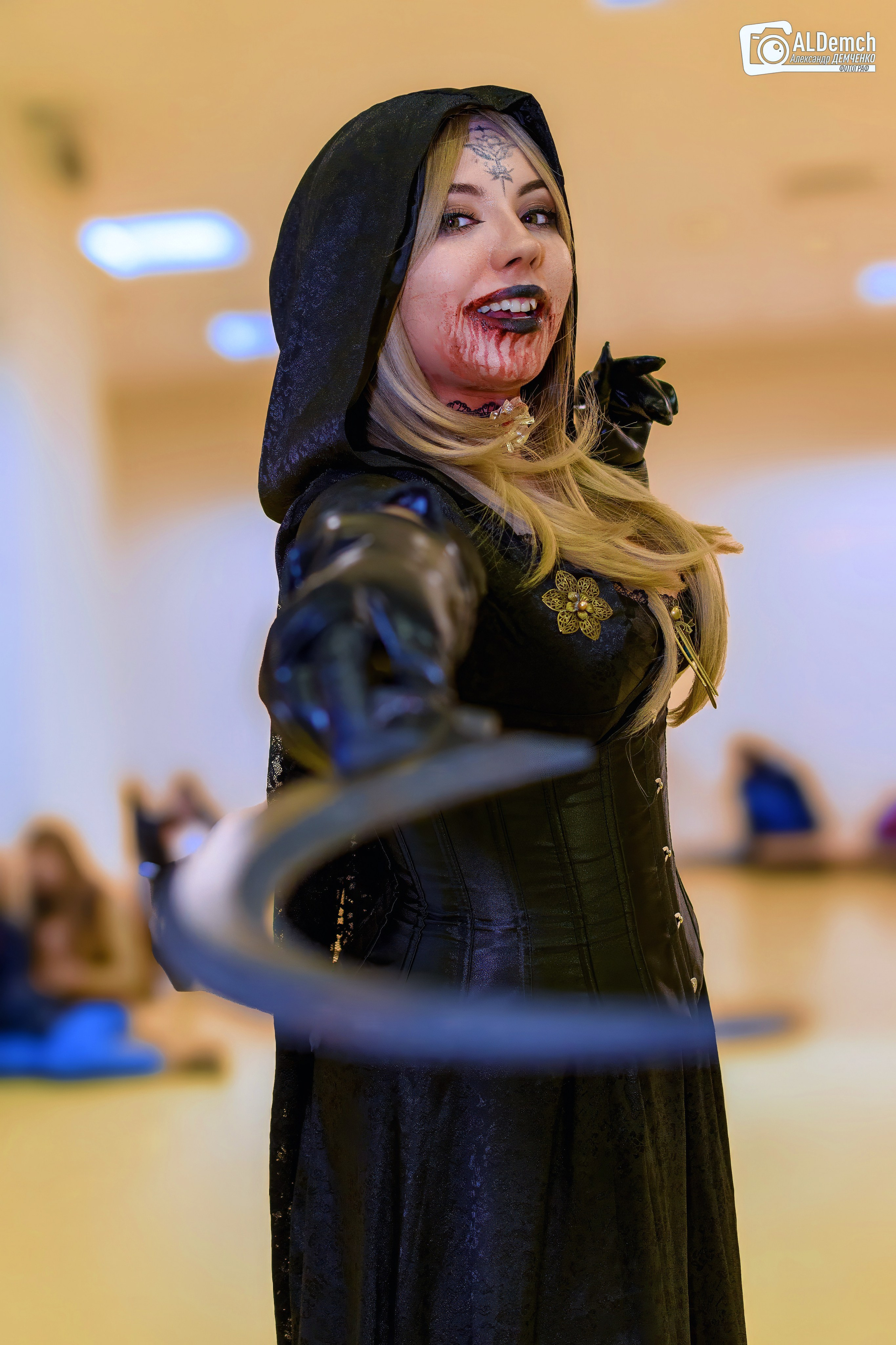 Resident Evil картинки персонажей игры и косплей фото