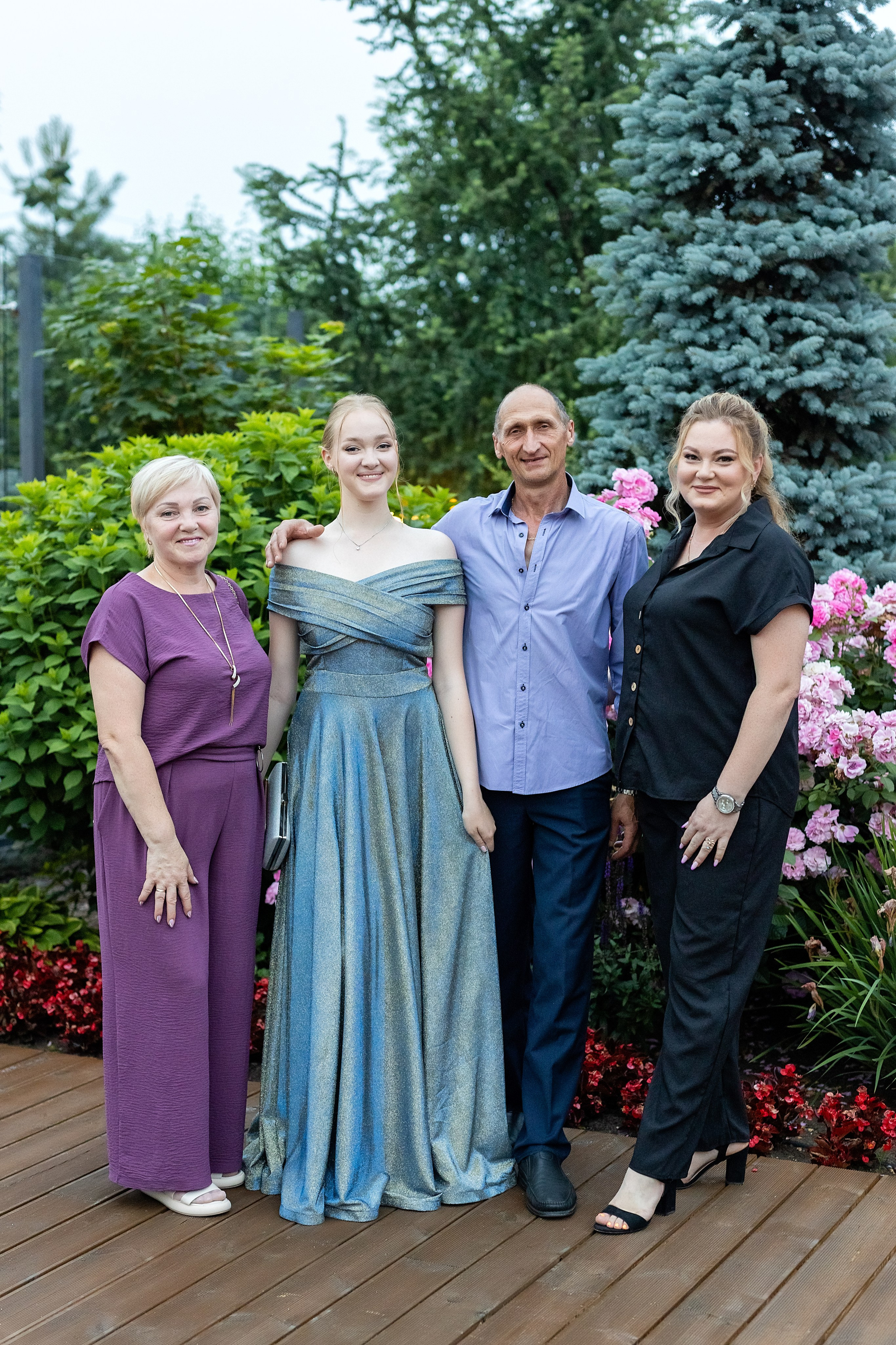 Выпускной. Школа 22, 11 класс. Стильный выпускной альбом Владивосток фотограф Вероника Мигачева