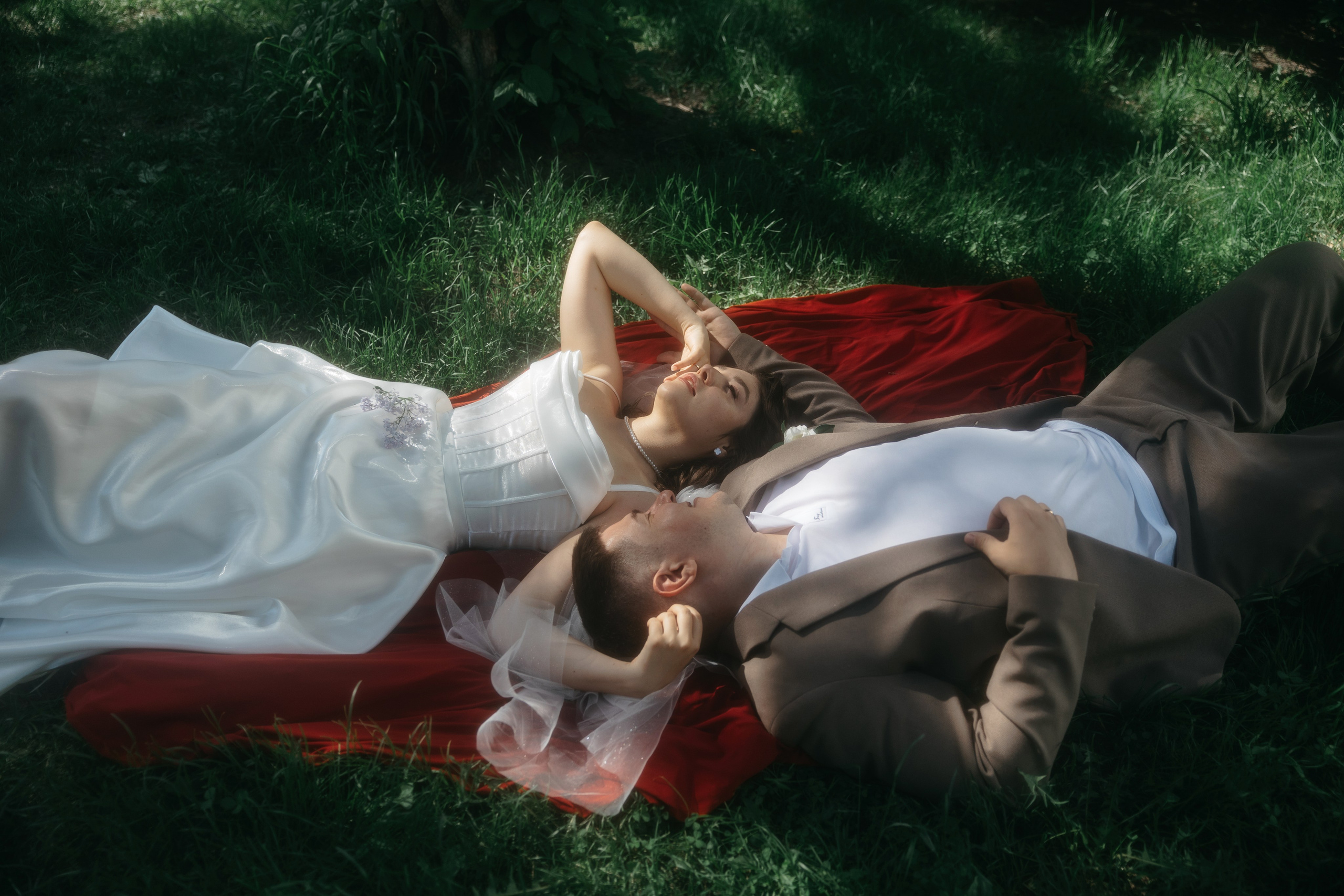 Свадебные фотограф и видеограф в Новосибирске — БОС