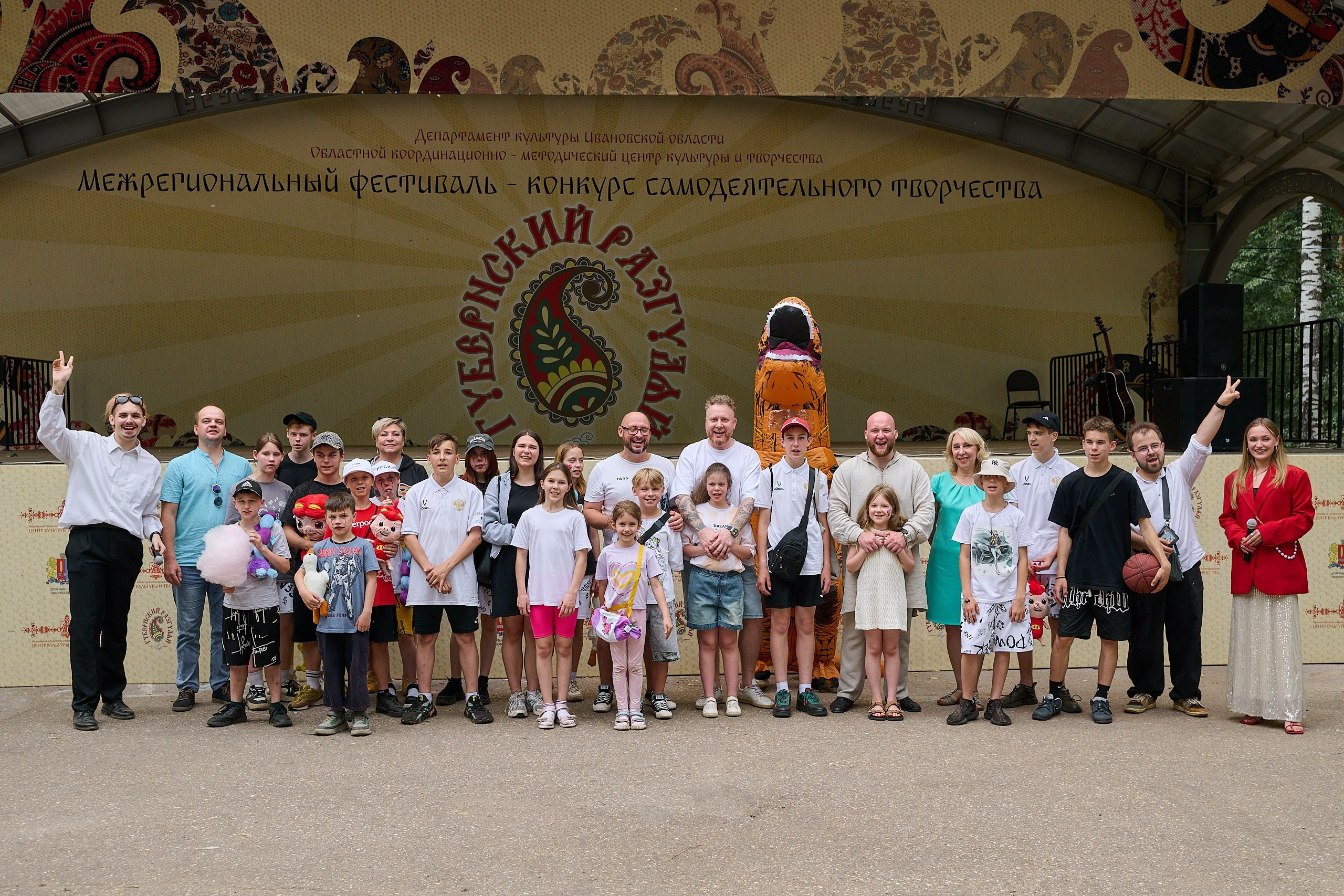 День Защиты детей фонд «Теплота Сердец». Фотограф в Иваново: Каталожная съемка одежды и постельного белья, Wildberries