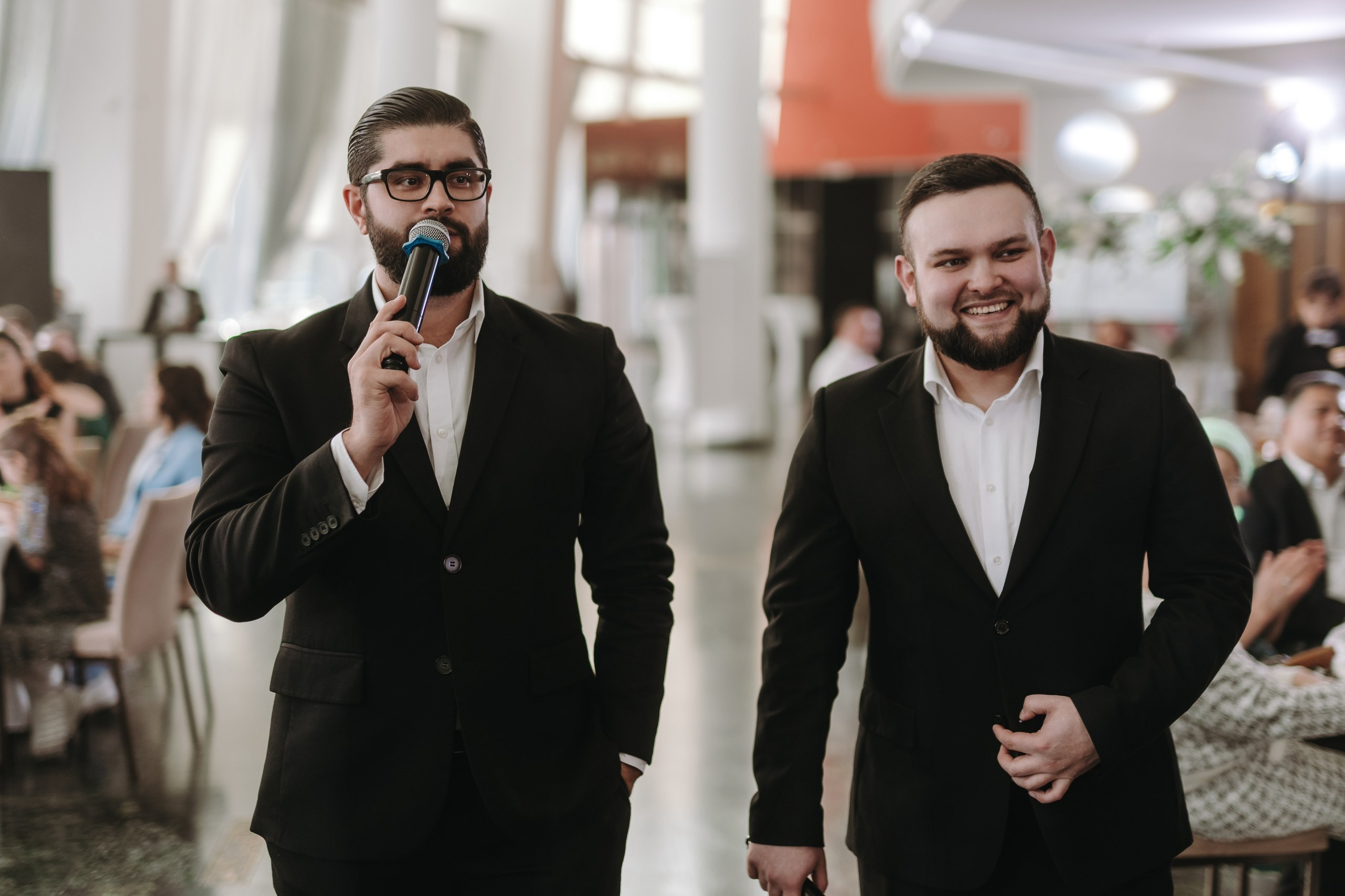 РЕСТОРАН ТАРАТАУ, ВЕДУЩИЙ АЗАТ ГАЙСИН И АРТУР ИЛЬЯСОВ УФА