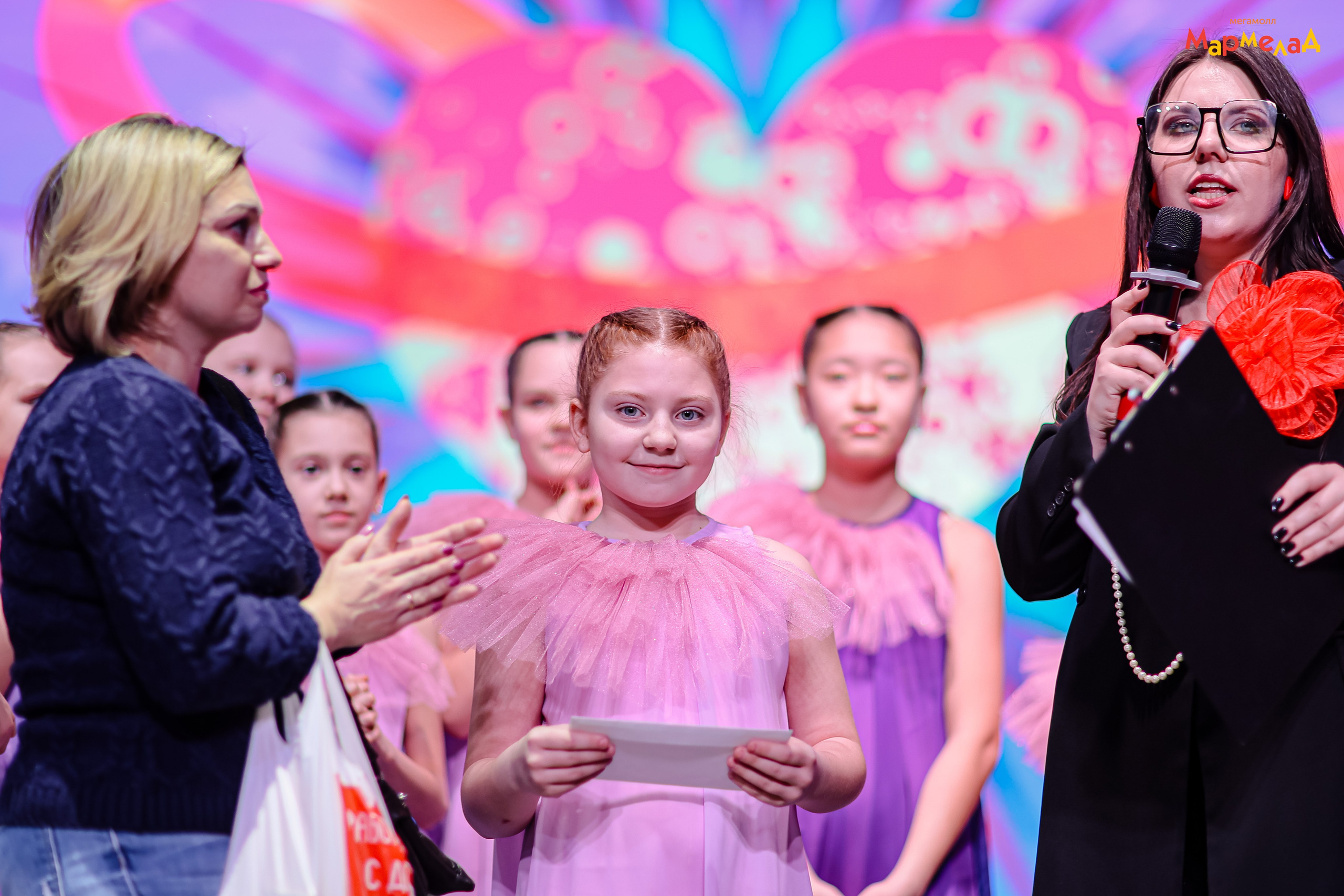 14.02 Любовь без границ в Мегамолл Мармелад. Команда специалистов в мире фотографии и видео. Детский фотограф, семейный фотограф
