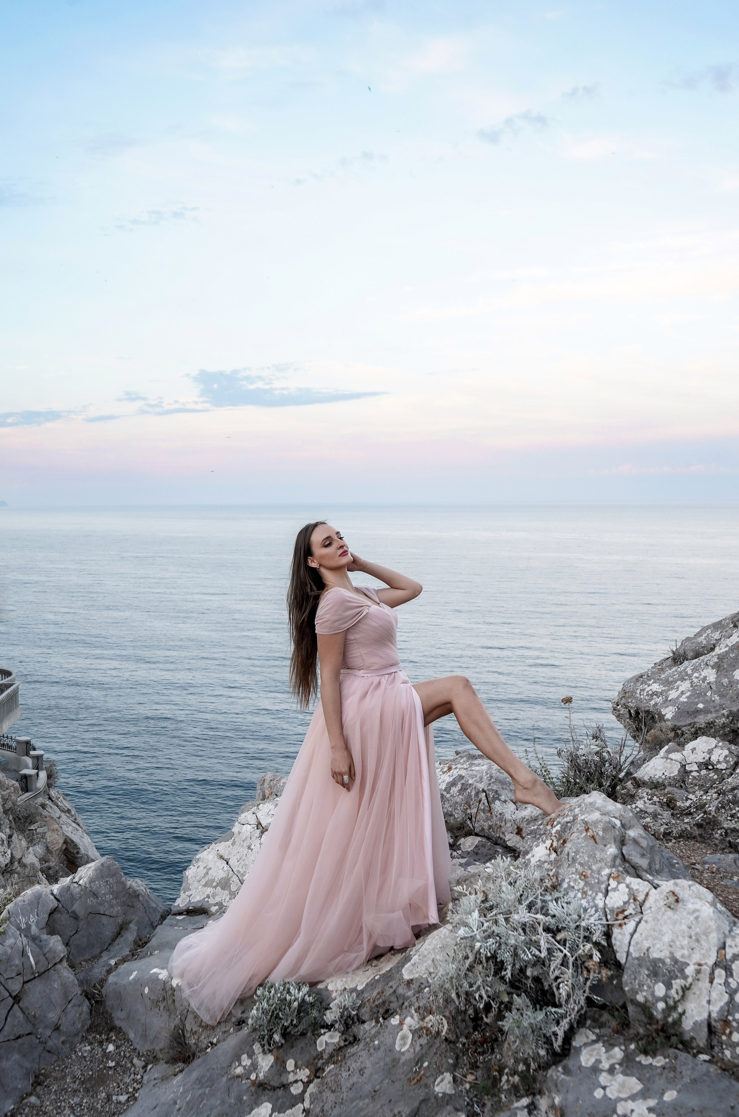 Женская фотосессия с Карелией на Ласточкином гнезде в Крыму. Свадебный фотограф в Ростове-на-Дону. Таинство Крещения и Венчания, семейные фотосессии. Алёна Чёботова