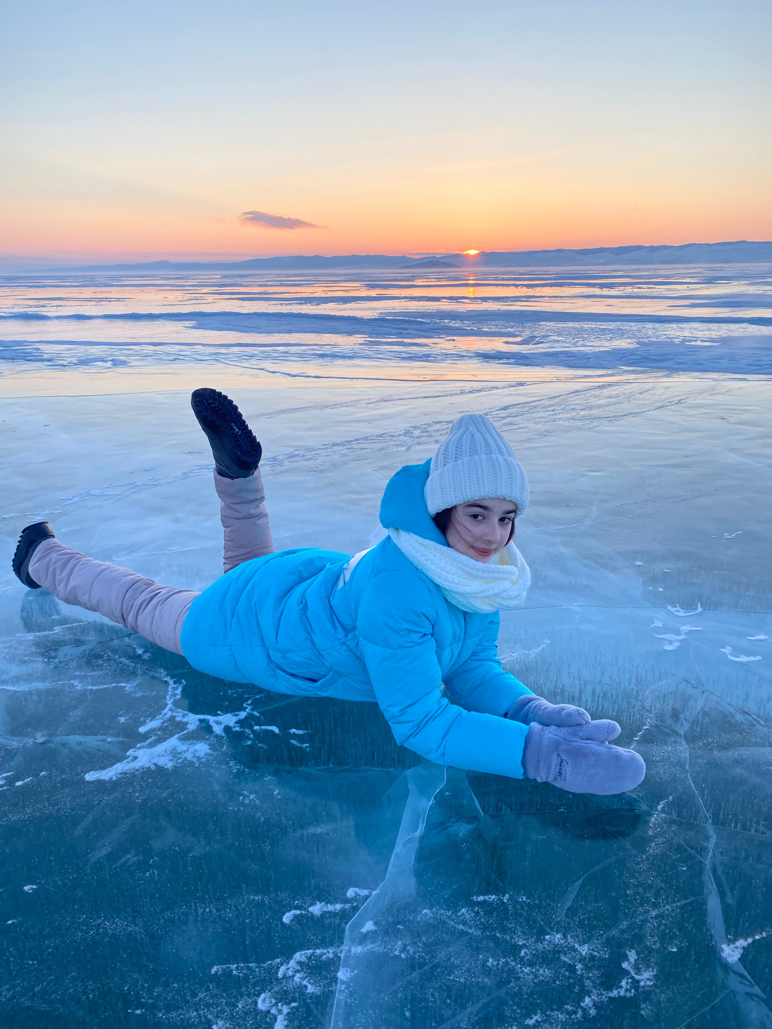 Обучающий фототур на зимний Байкал с Еленой Михайловой. 07–12 февраля 2025 г. Детский и семейный фотограф Елена Михайлова в Москве