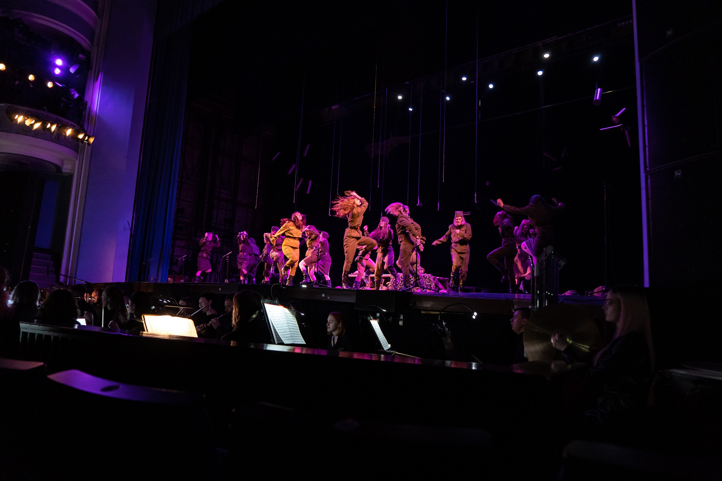 «Зори здесь тихие…». Вокалистка Мария Сиротенко