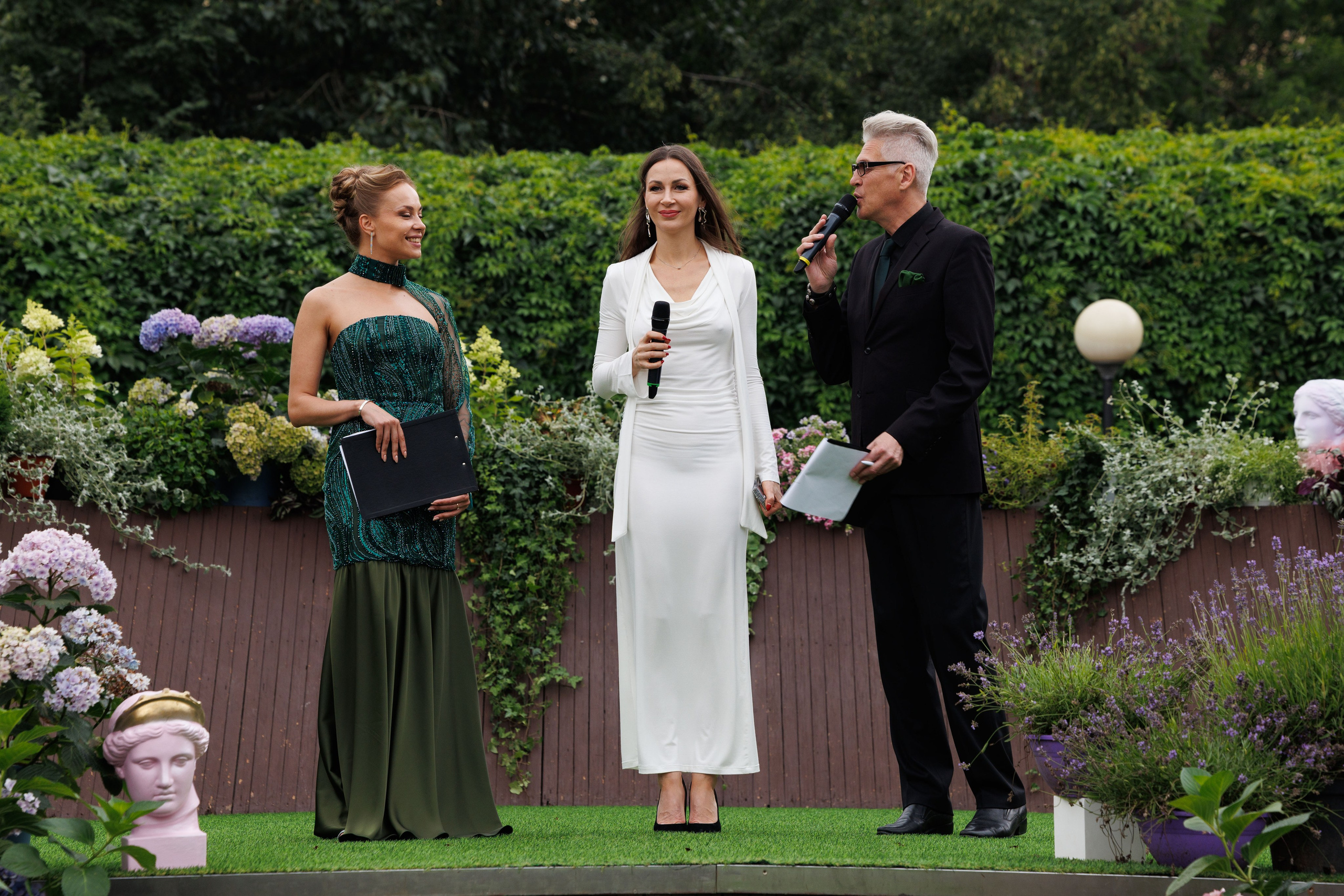 Ведущие Зелёного подиума 2025 Мари Орлова и Федор Федотов