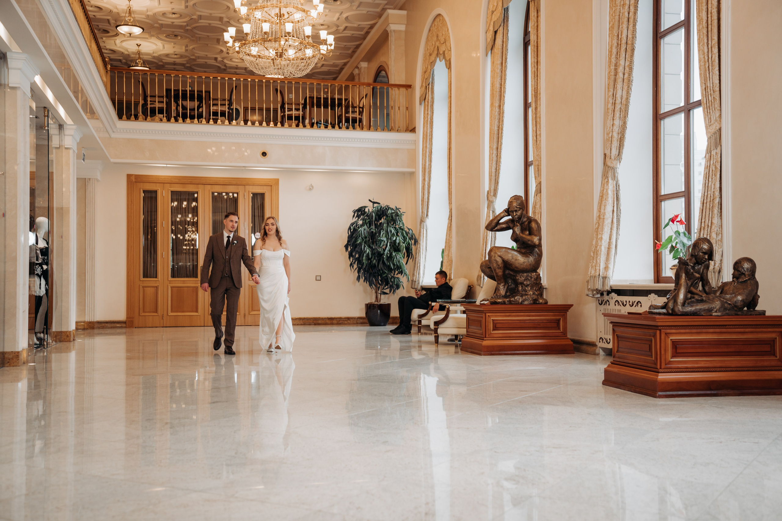Свадебная фотосессия в ресторане Романтик (гостиница Украина)