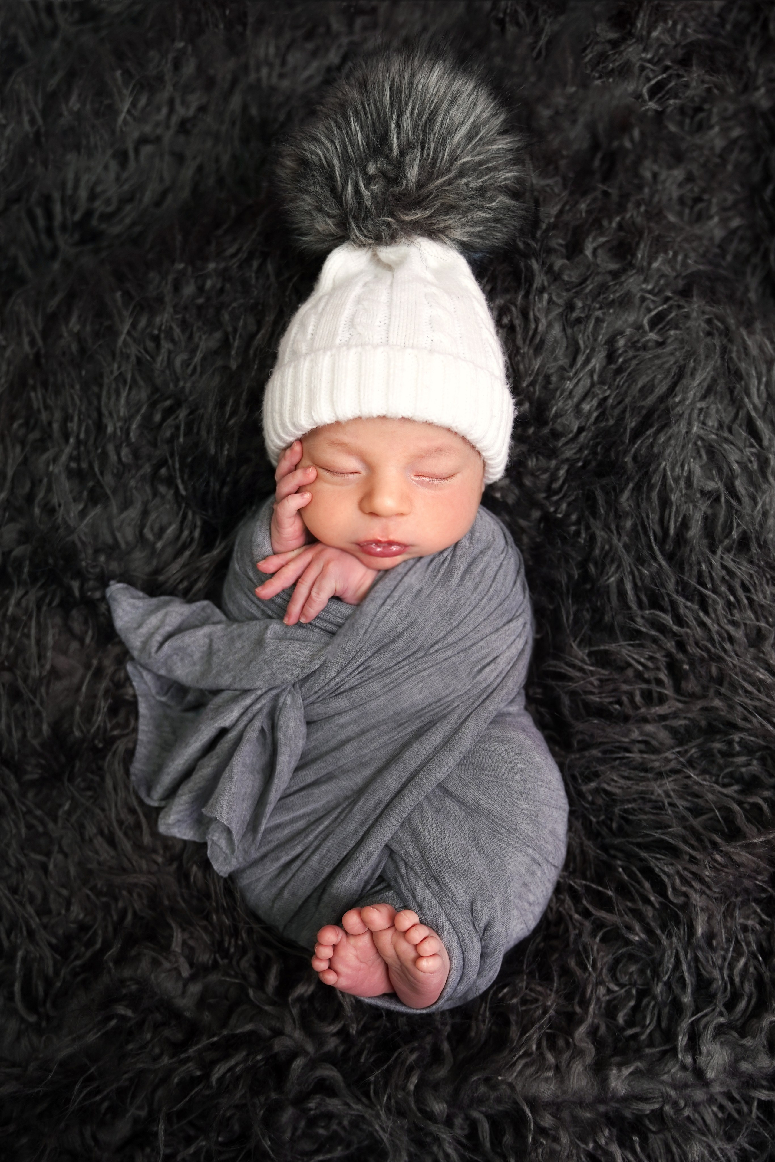 Фотосессия новорожденного (newborn). Фотограф новорожденных, детей до года и беременных в Симферополе