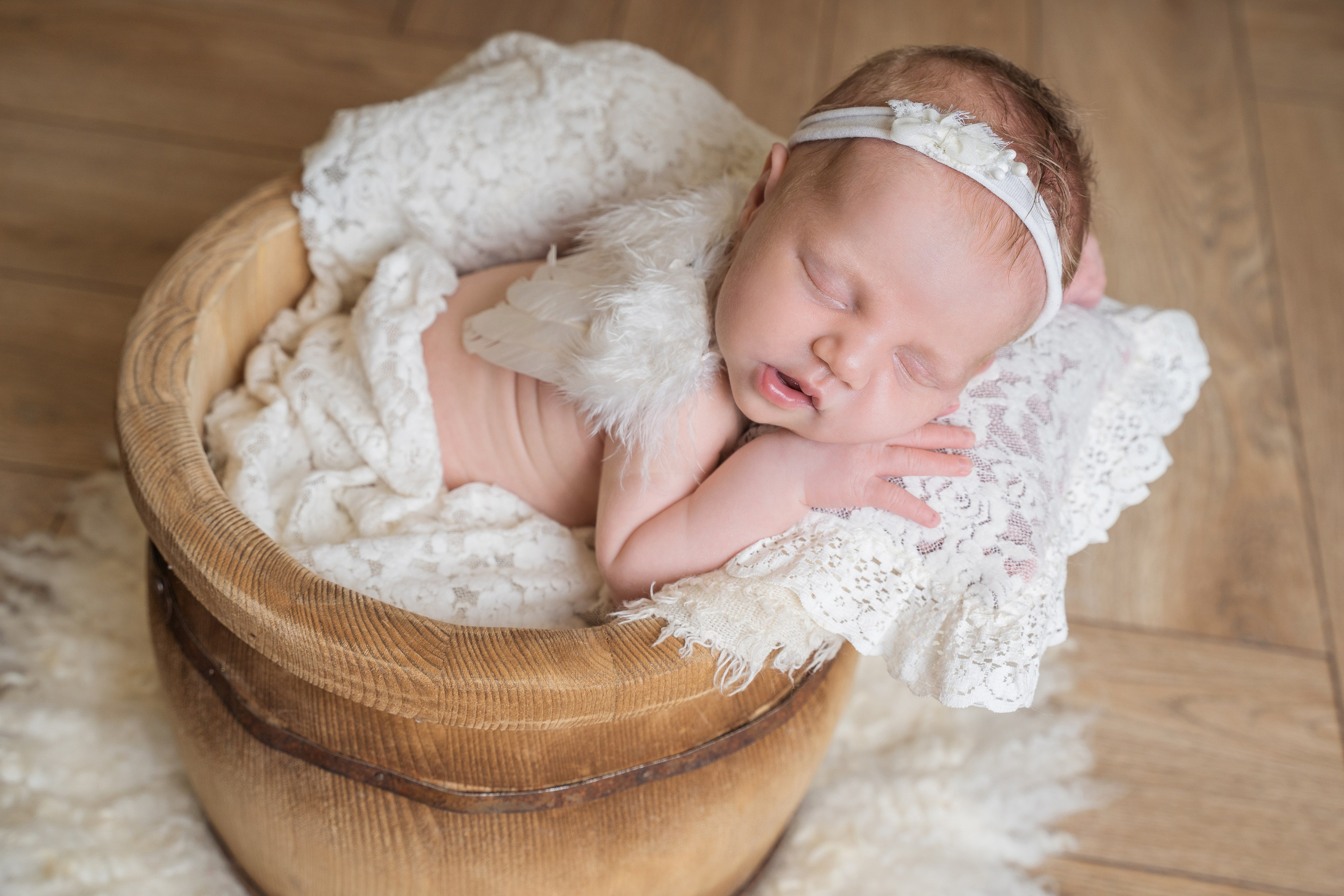 Фотосессия новорожденного в Москве. Фотограф новорожденных выезд на дом