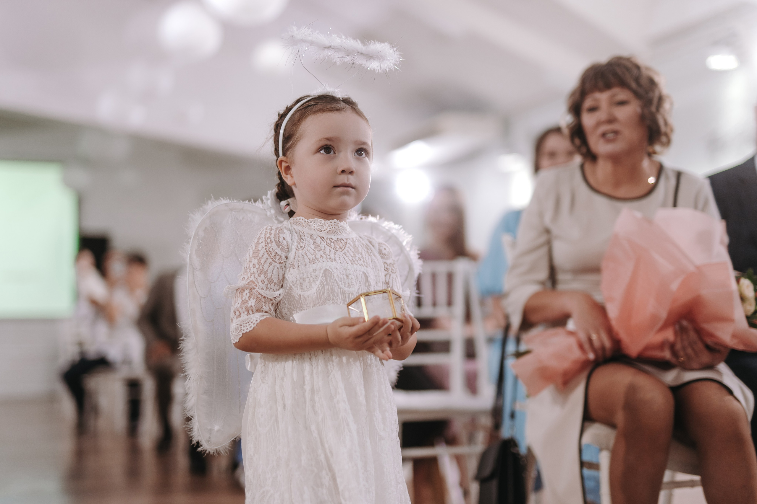 СВАДЕБНЫЙ ФОТОГРАФ УФА, АРТ ХОЛЛ, АЗАТ ГАЙСИН ВЕДУЩИЙ