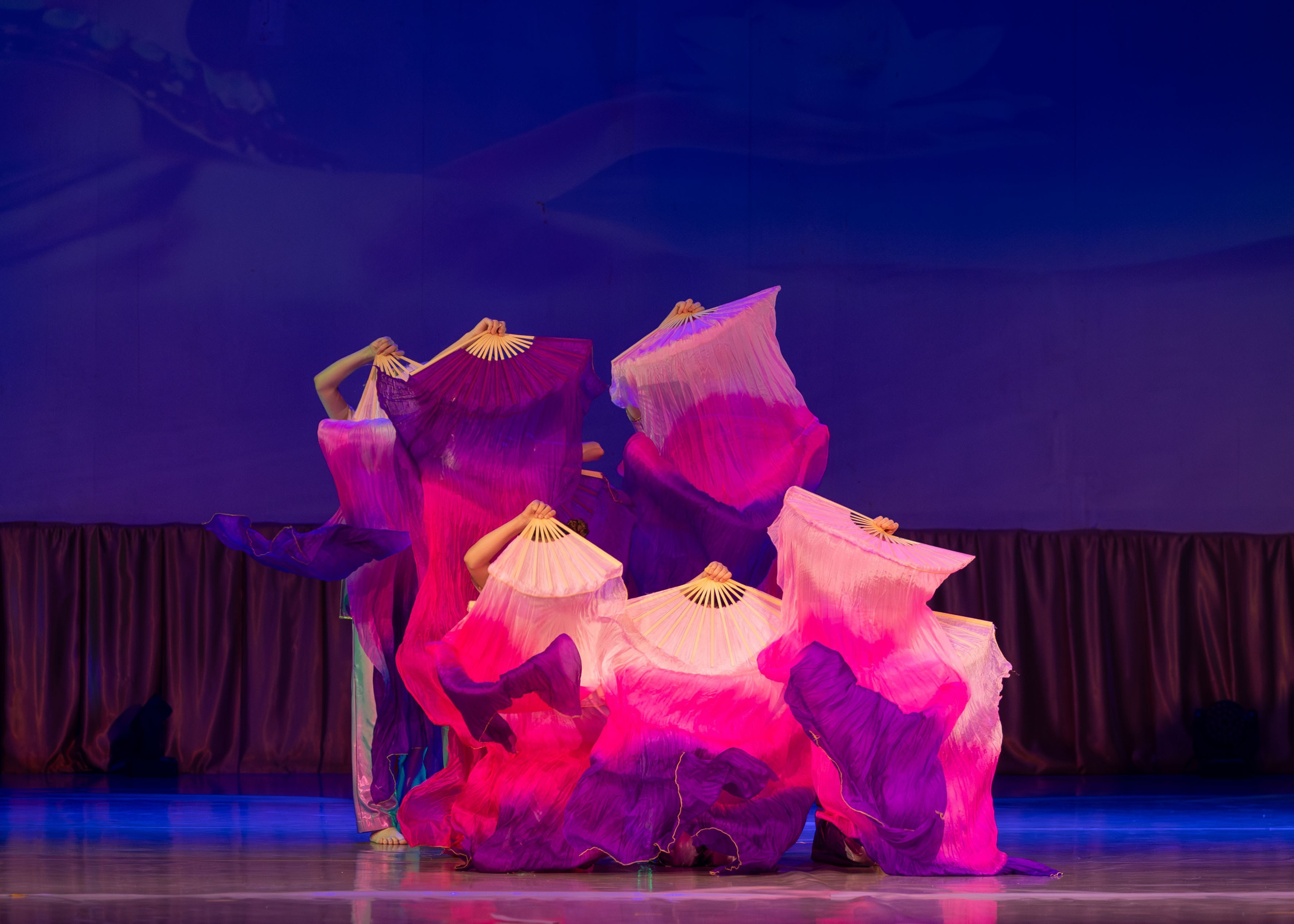 Студия «Lamis» отчетный концерт 2025. Выпускные альбомы и школьный фотограф в Подольске, Троицке, Щербинке, Москве и Московской области