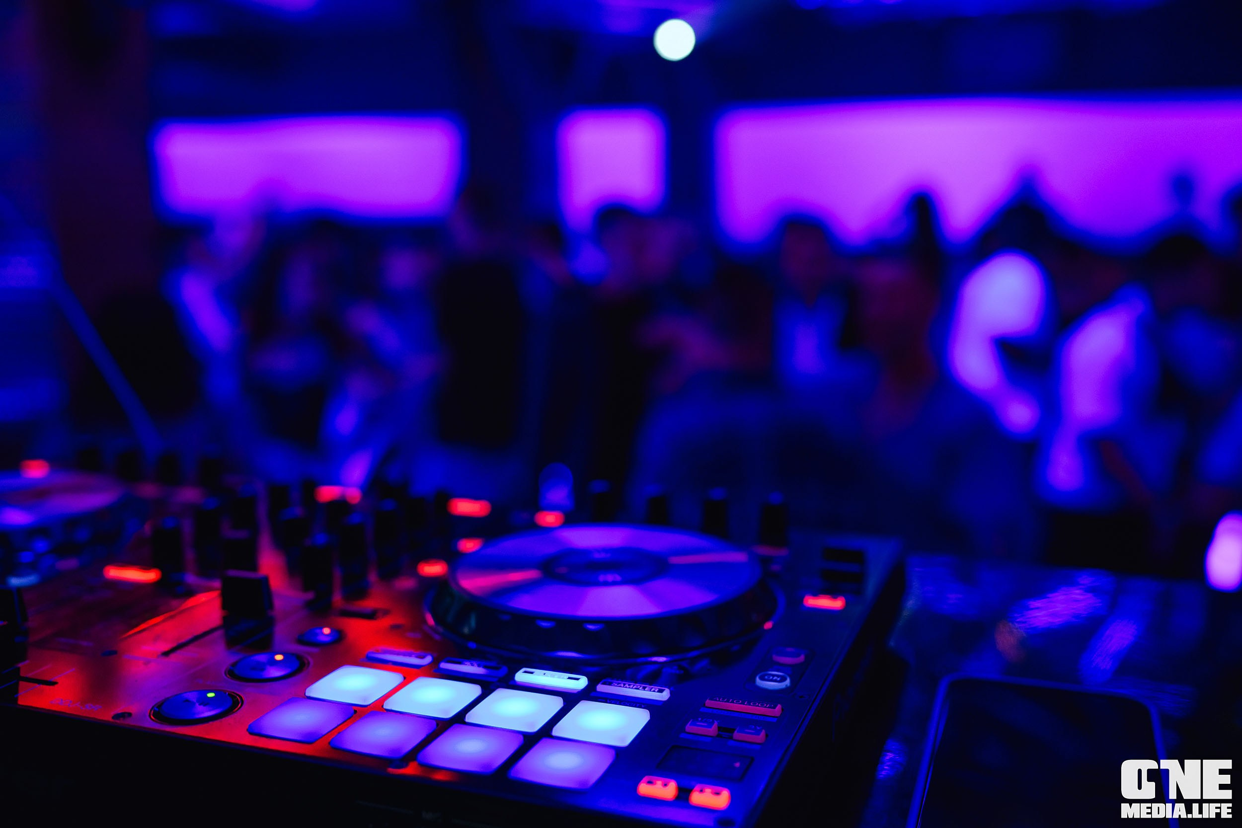 Фоторепортаж из РК Планета. One Media Life: фоторепортажи, фотоотчеты с мероприятий и заведений