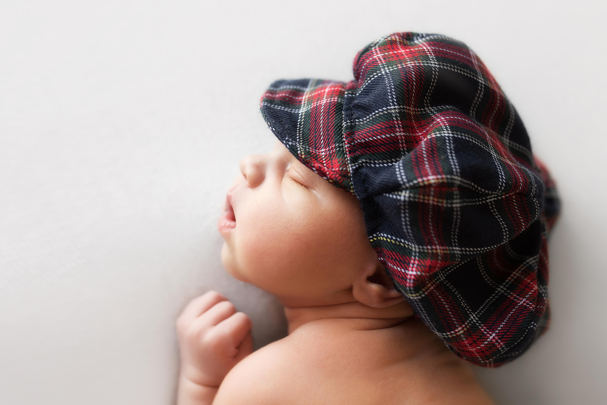 Фотограф новорожденных в Екатеринбурге Лена Ильина