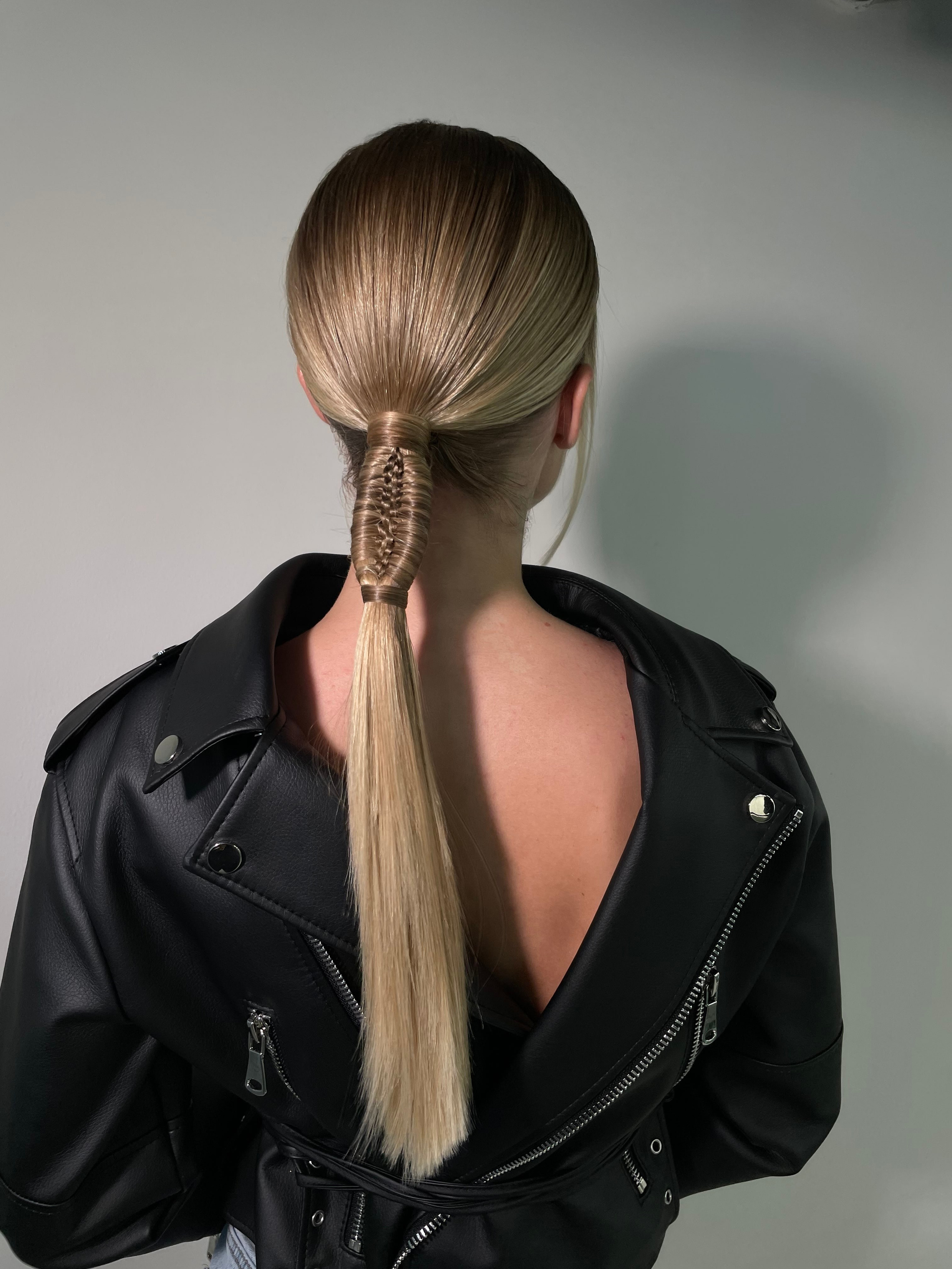 Стилист Чаус. Подрядчики и друзья сети свадебных площадок House for wedding