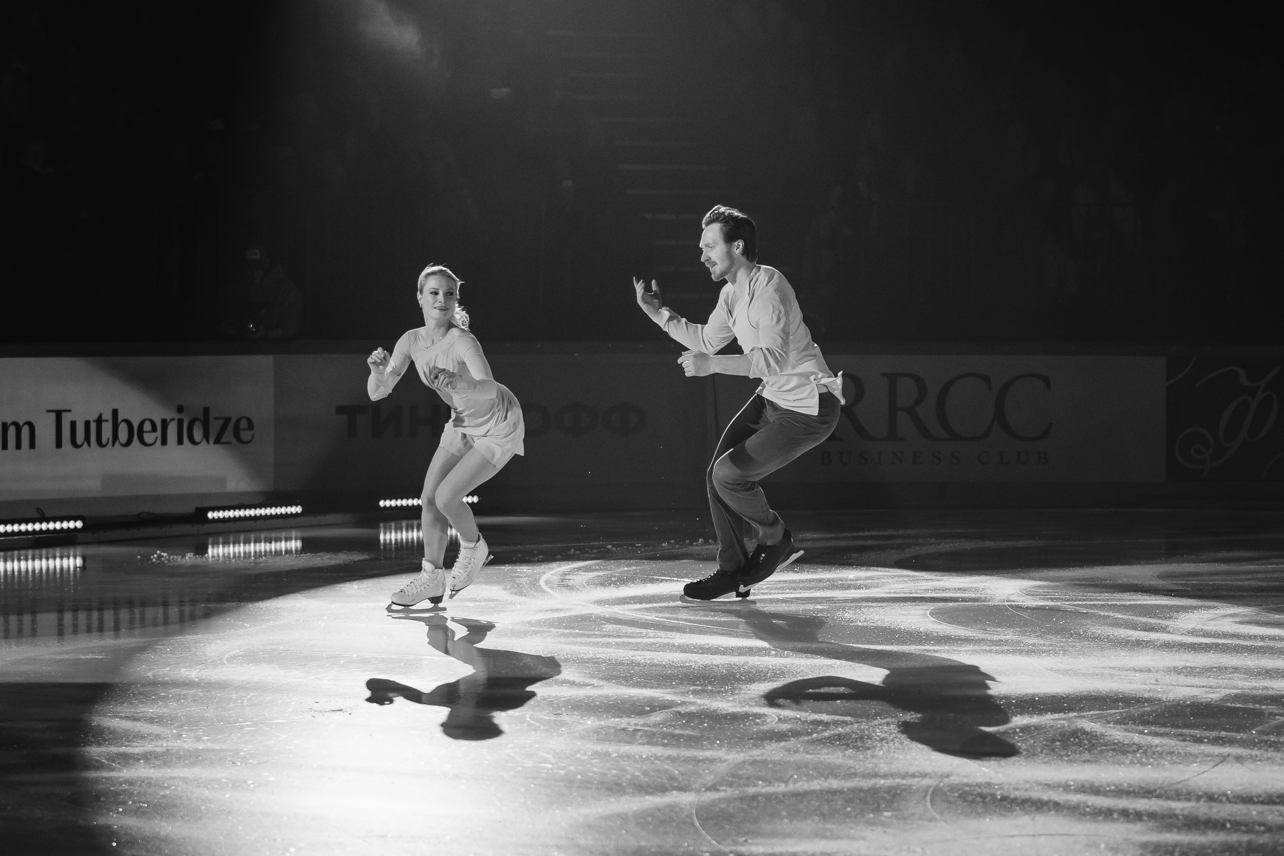 Шоу «Чемпионы на льду» в Новосибирске. Воробьева Ксения — Спортивный и танцевальный фотограф Новосибирск