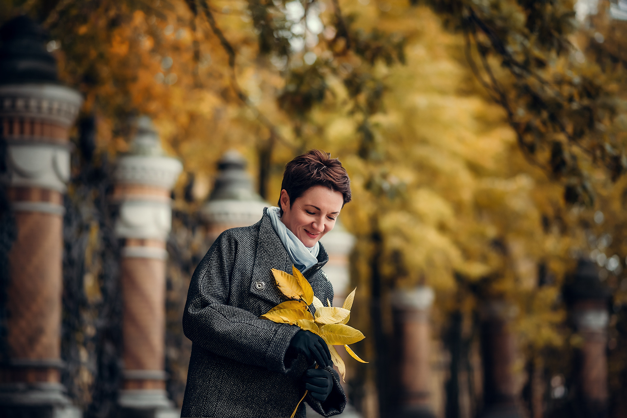 Наталья, крыша + Михайловский сад. Фотограф в Санкт- Петербурге Мария Золотарь