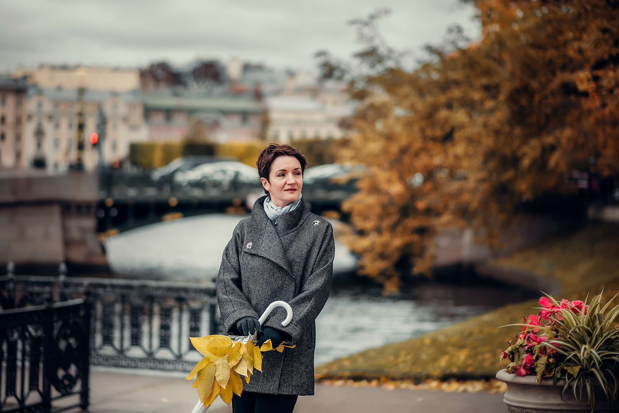 Наталья, крыша + Михайловский сад. Фотограф в Санкт- Петербурге Мария Золотарь