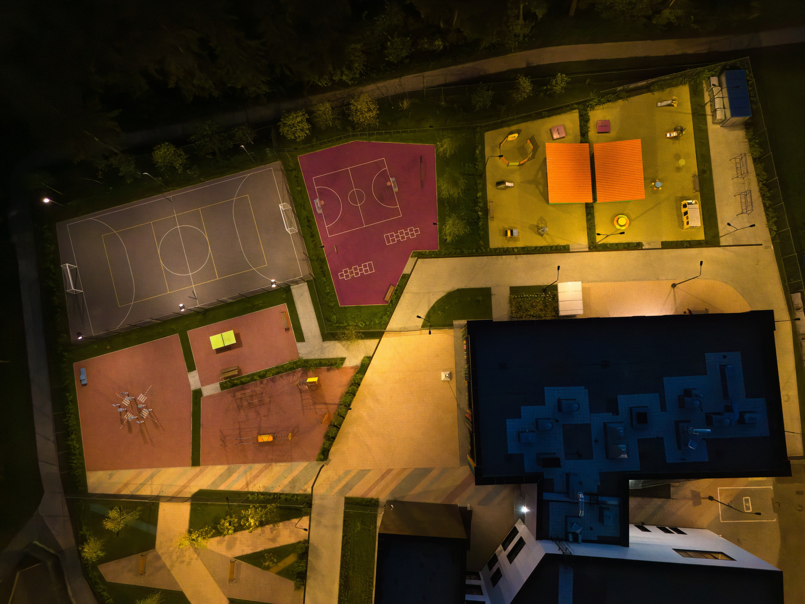 Архитектура и недвижимость. Ход строительства. Съемка с дрона. Профессиональное решение для частных лиц и бизнеса