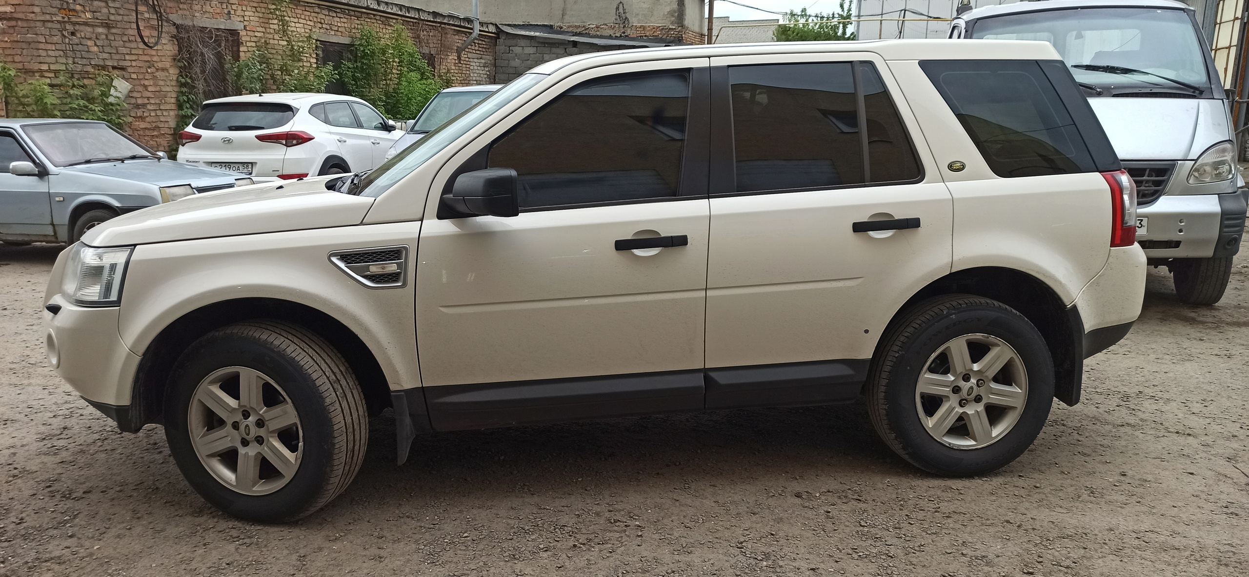 Чип тюнинг LAND ROVER FREELANDER Расчетный прирост 45 л. с