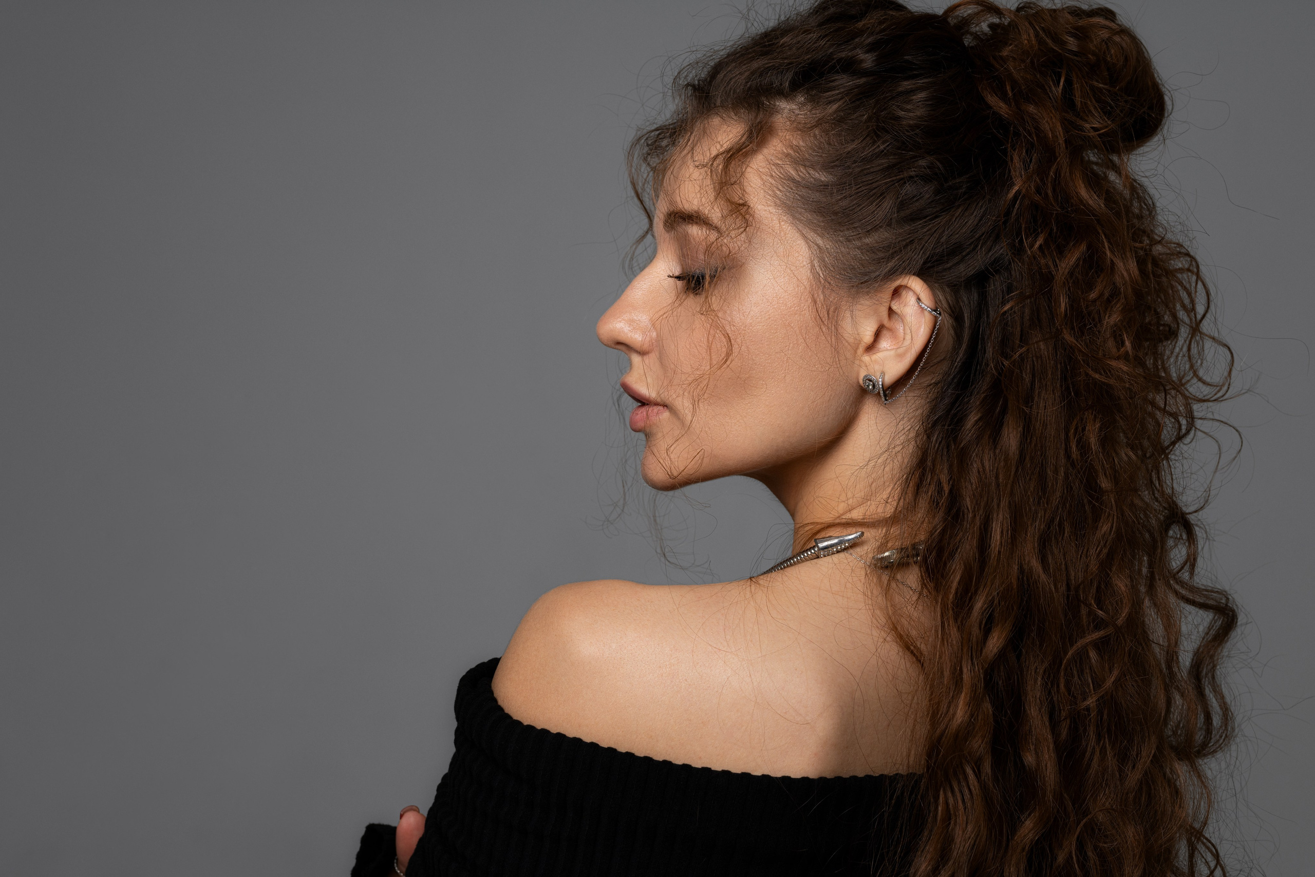 Студийная съемка на циклораме с испульсным светом с Дианой для «себя». Дмитрий Шульгин, портретный фотограф в Воронеже