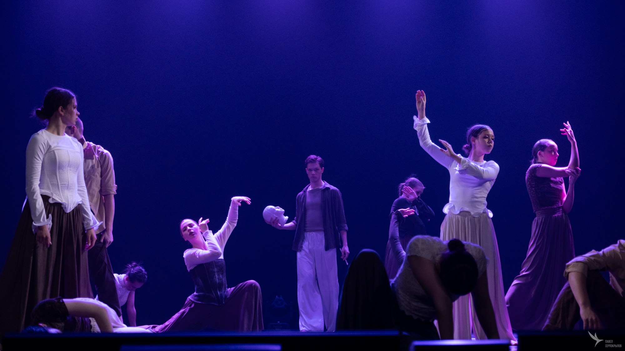 Пластический спектакль команды СЕВЕР «Голос ветра. Молчание мрамора». Репортажный фотограф в Казани Павел Серпокрылов