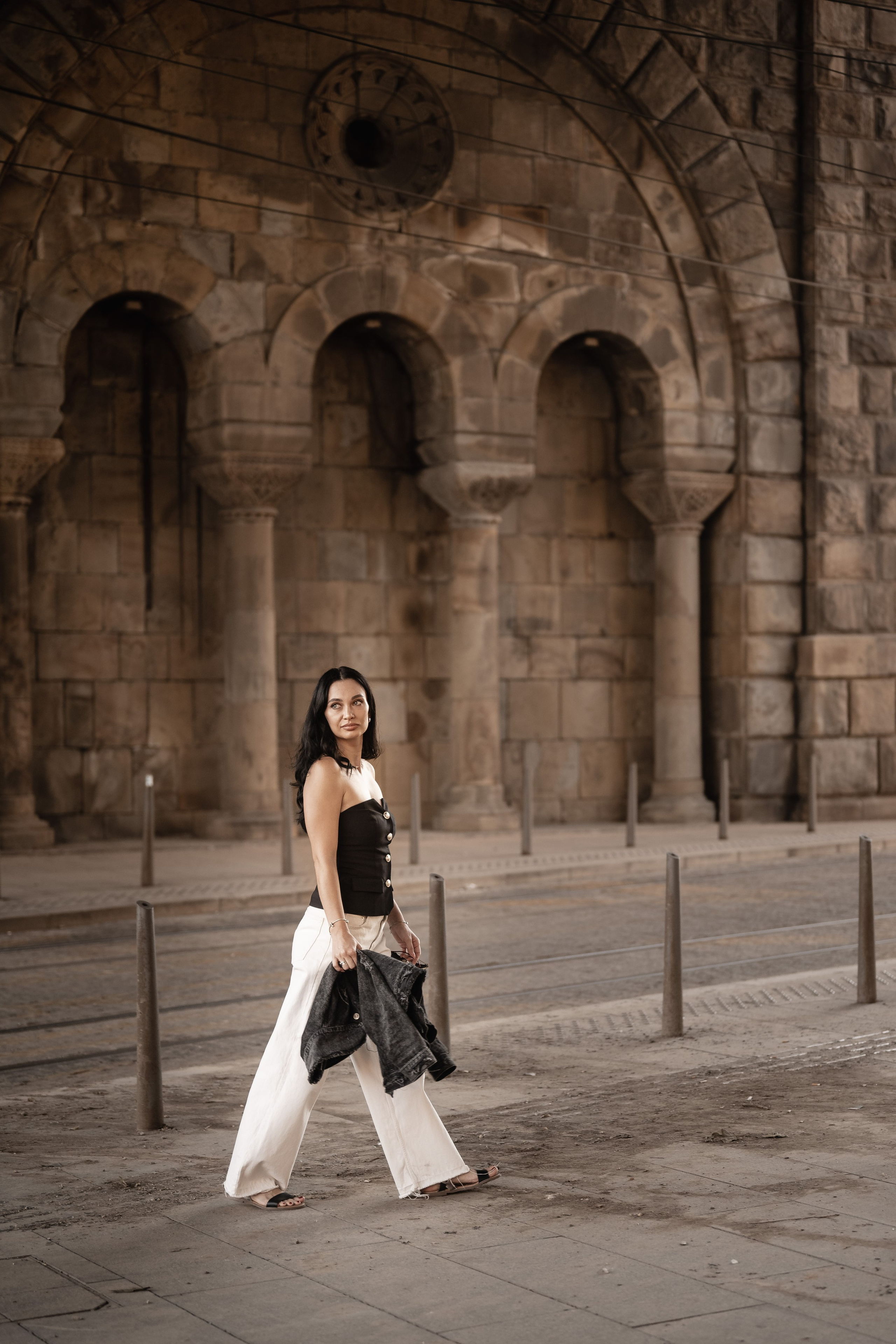 КОФЕ И ТРАМВАИ. Фотограф в Белграде Чугреева Елена