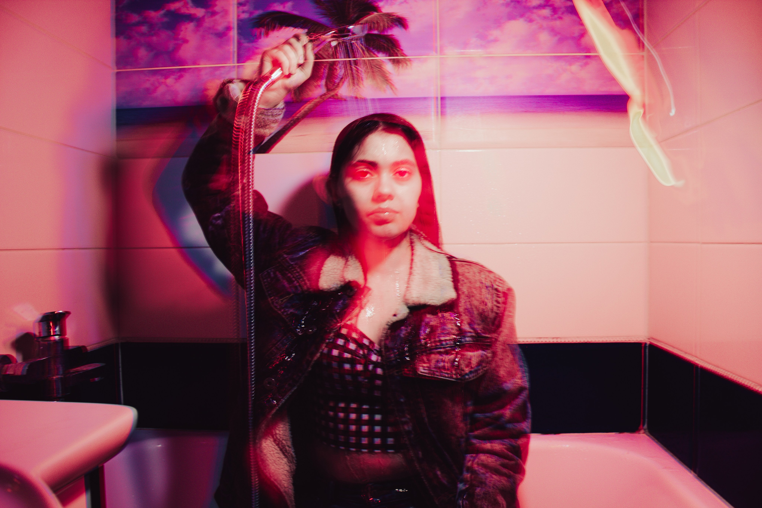 Душ зимой. Фотограф Москва, портрет, стрит, репортаж. Художественная фотосессия