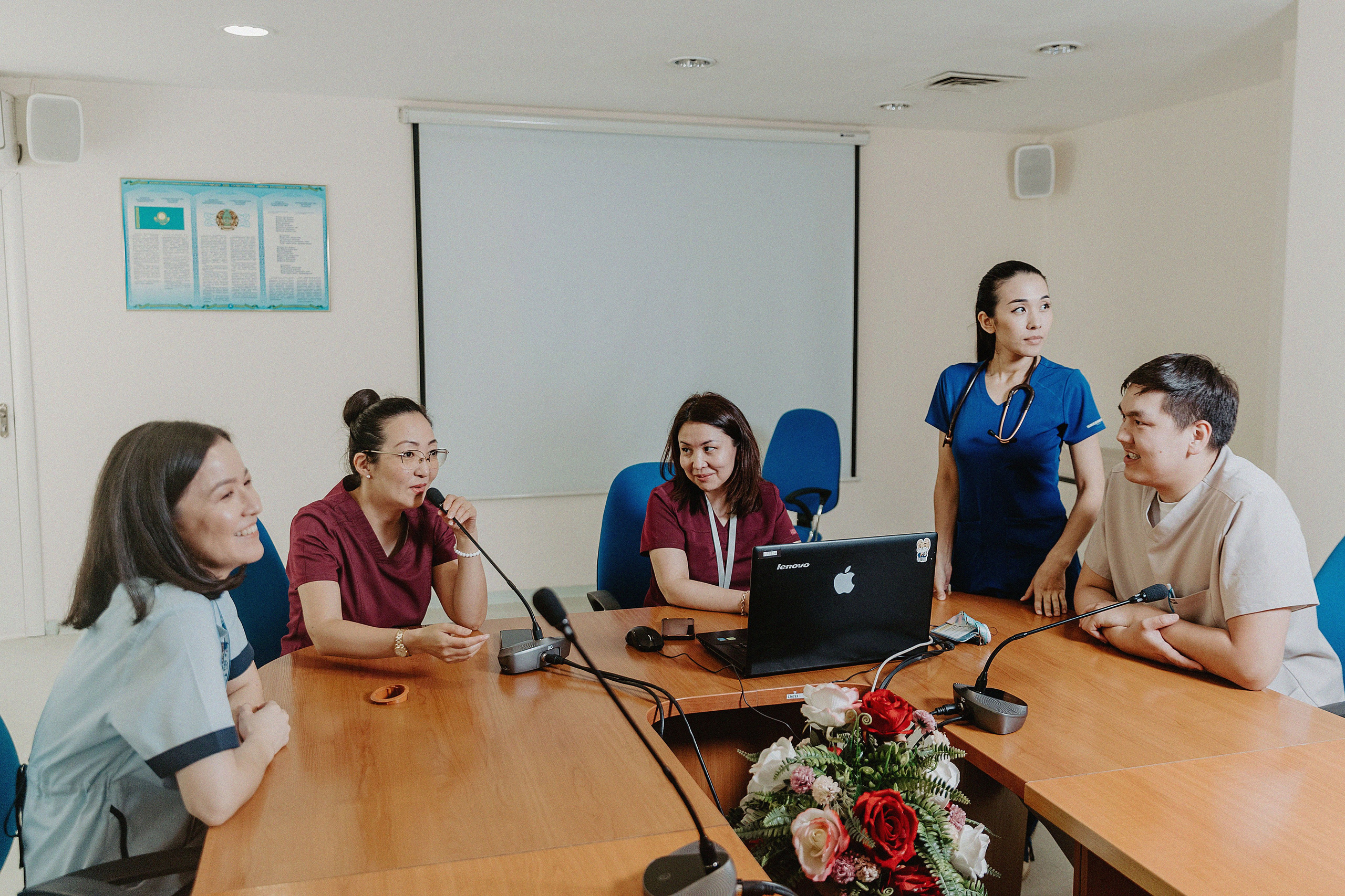 Фотосессия для Научного центра Педиатрии. Свадебный, семейный и портретный фотограф в Алматы, Костанай