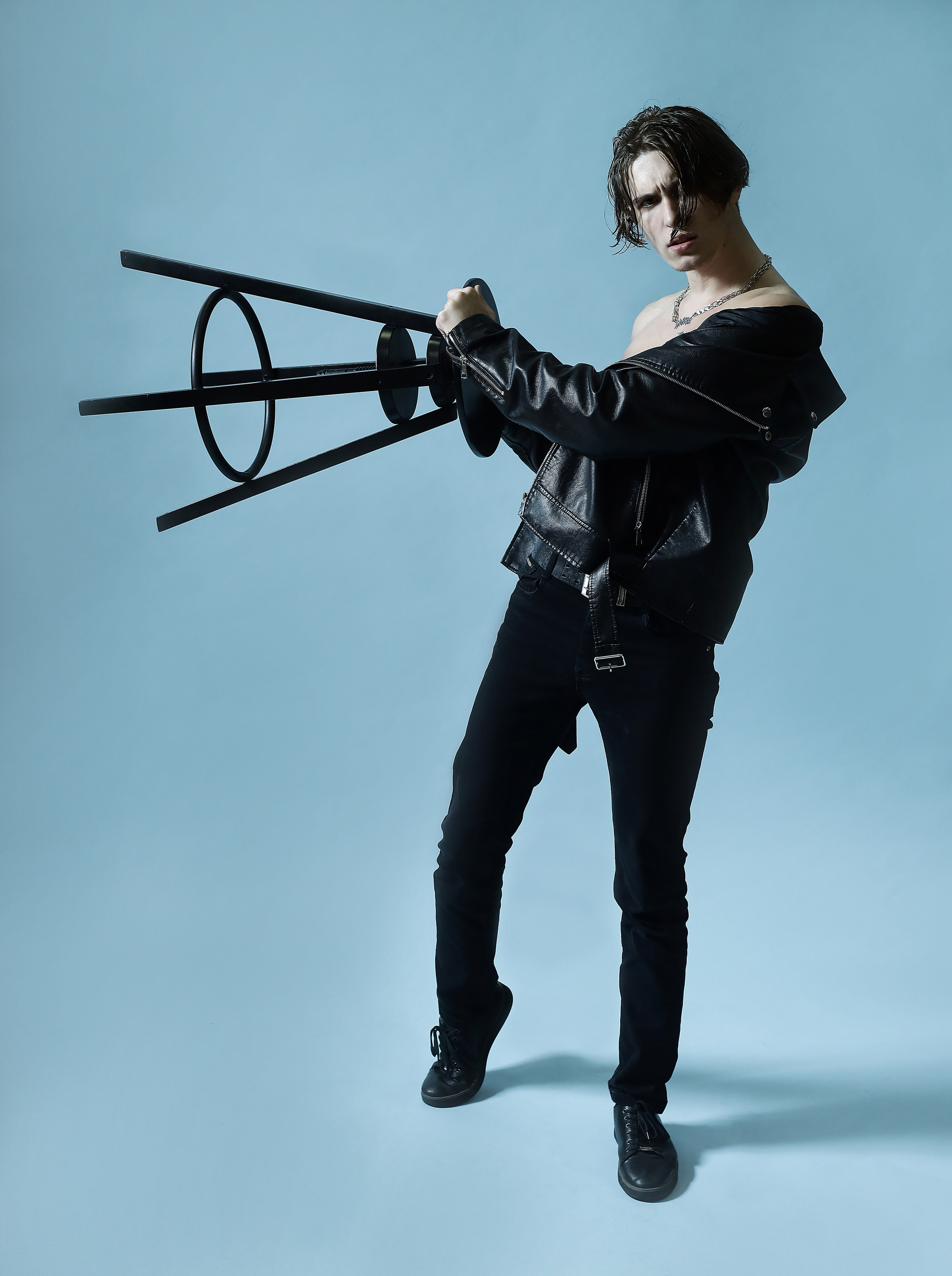 Фотограф в Москве, Фотограф в Чехове, Фотограф в Подольске, Фотограф в Серпухове, Фотограф Москва, Фотограф Серпухов, фотограф Чехов, Фотограф Подольск, Фотосессия в Москве, Фотосессия Подольск, Фотосессия Серпухов, Фотосессия Чехов, Фотосессия мужская, Фото мужчин, фото, красивые парни, Мужской портрет, Красивые мужчины, Фотосессия, Фотосессия в Москве, Фото мужчин, Фотосессия в студии, Фото мужчины в студии, old money, Мужской фотограф, Съемка парней, Мужская съемка, Ретушь фотографий, Мужчины в костюмах, Мужчина в костюме, Фото мужчин в костюме, Студийная фотосессия, фото мужчин в студии, фото на фоне, сексуальные мужчины, мужской пресс, фотосессия в студии