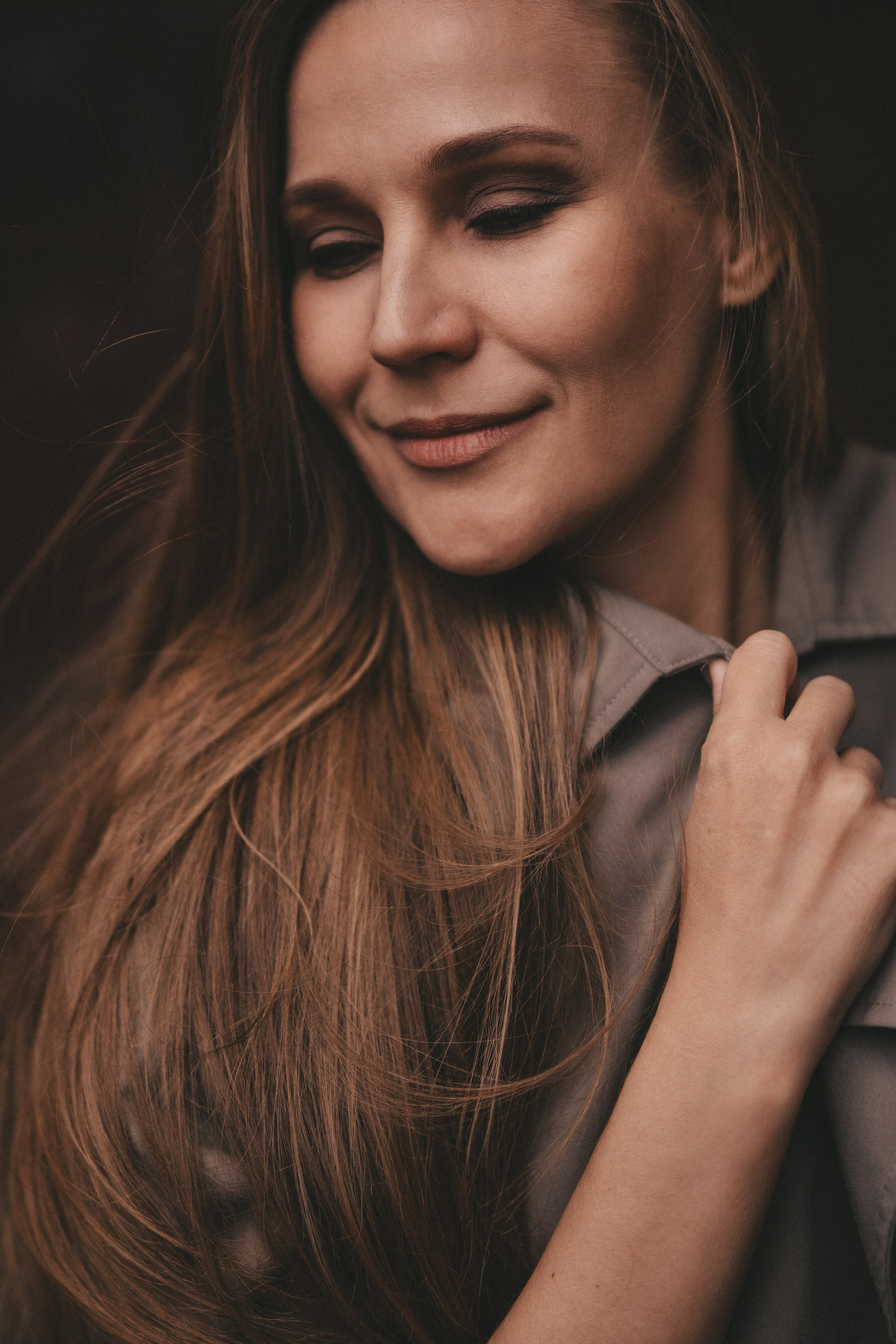 Женский портрет крупный план фотография