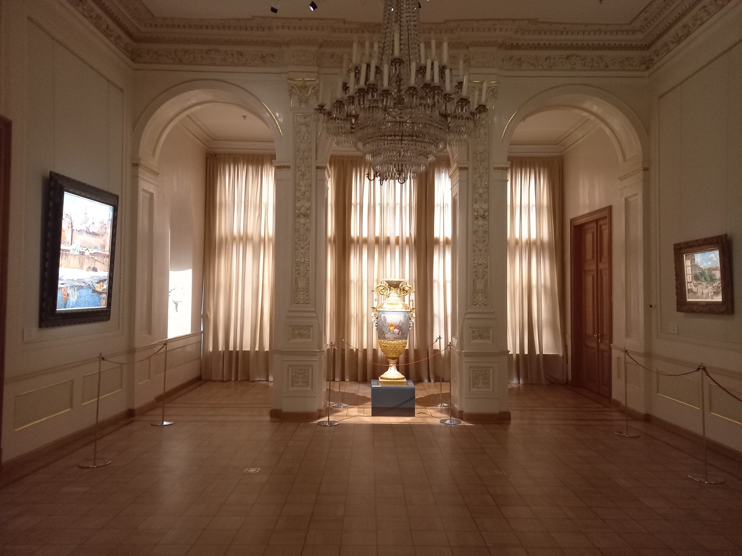 Верхняя буфетная Шуваловского дворца Upper pantry