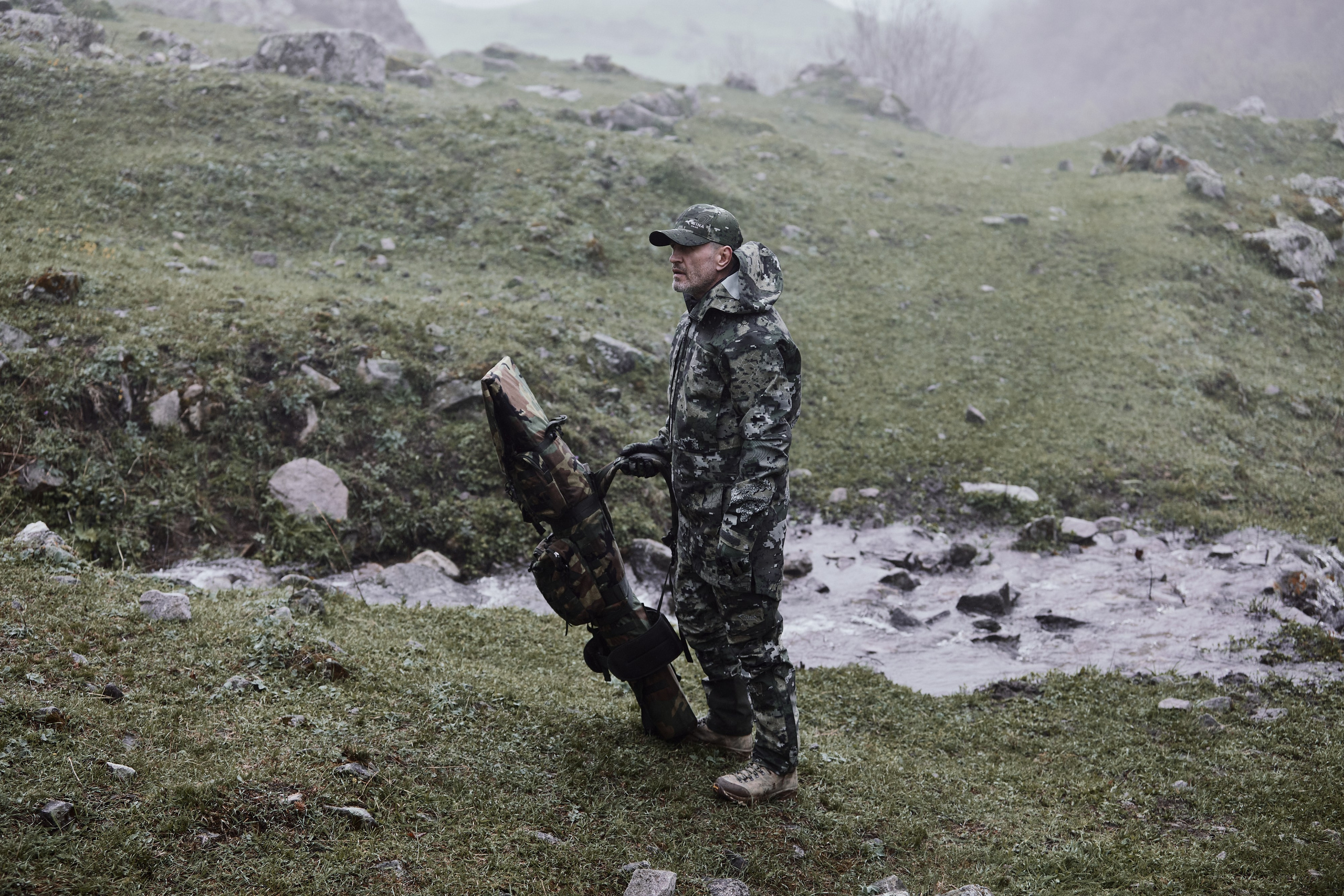 Съемка для бренда охотничьей одежды под ключ. Фотограф Продюсер в горах КБР / Москва Нальчик Горы